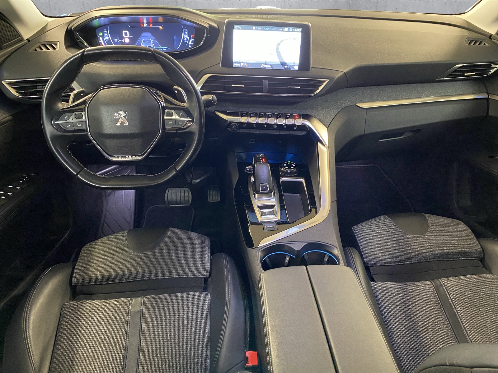 PEUGEOT 3008 1.6 THP Allure EAT-image-10