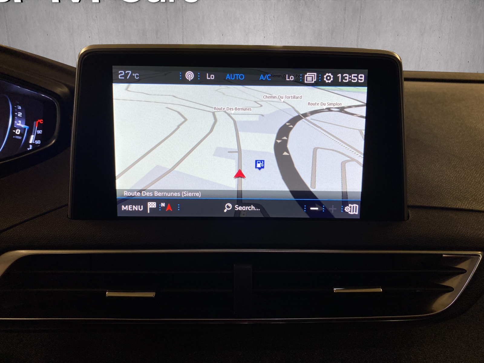 PEUGEOT 3008 1.6 THP Allure EAT-image-9