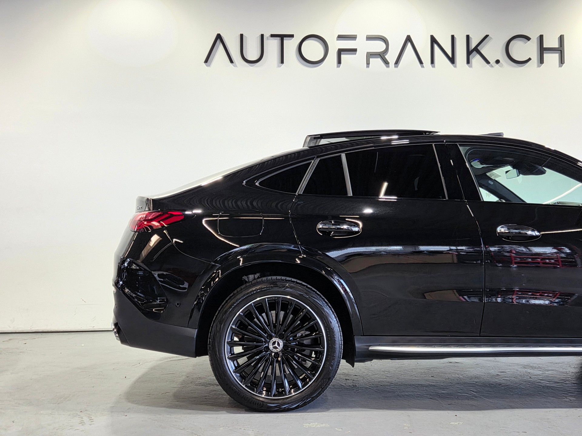 MERCEDES-BENZ GLC 400 e AMG Line 4matic Coupé-image-7