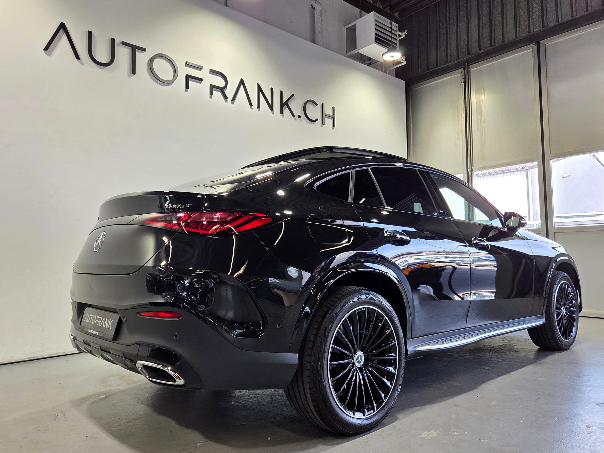 MERCEDES-BENZ GLC 400 e AMG Line 4matic Coupé-image-8