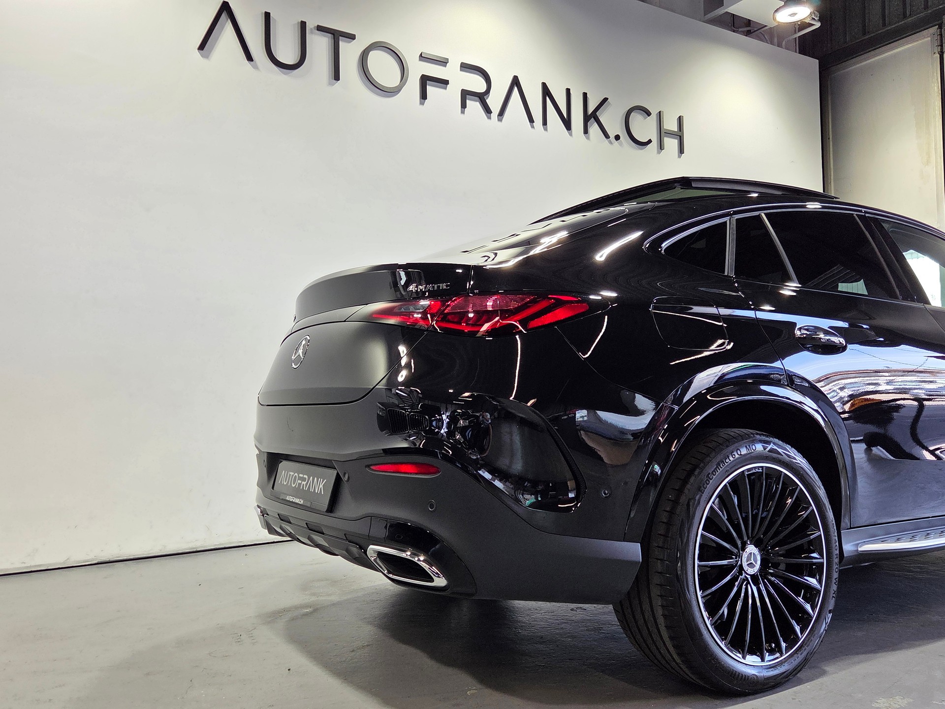 MERCEDES-BENZ GLC 400 e AMG Line 4matic Coupé-image-6