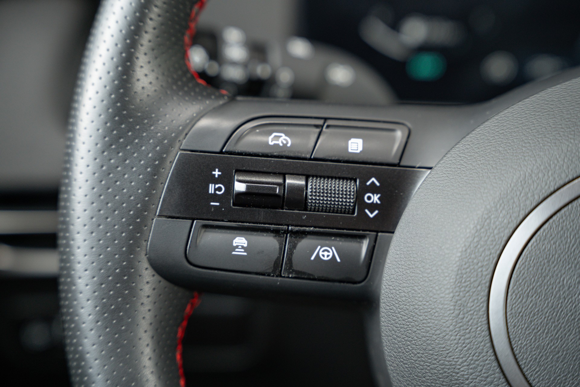 HYUNDAI Tucson 1.6 TGDI 48V N-Line DCT-image-19