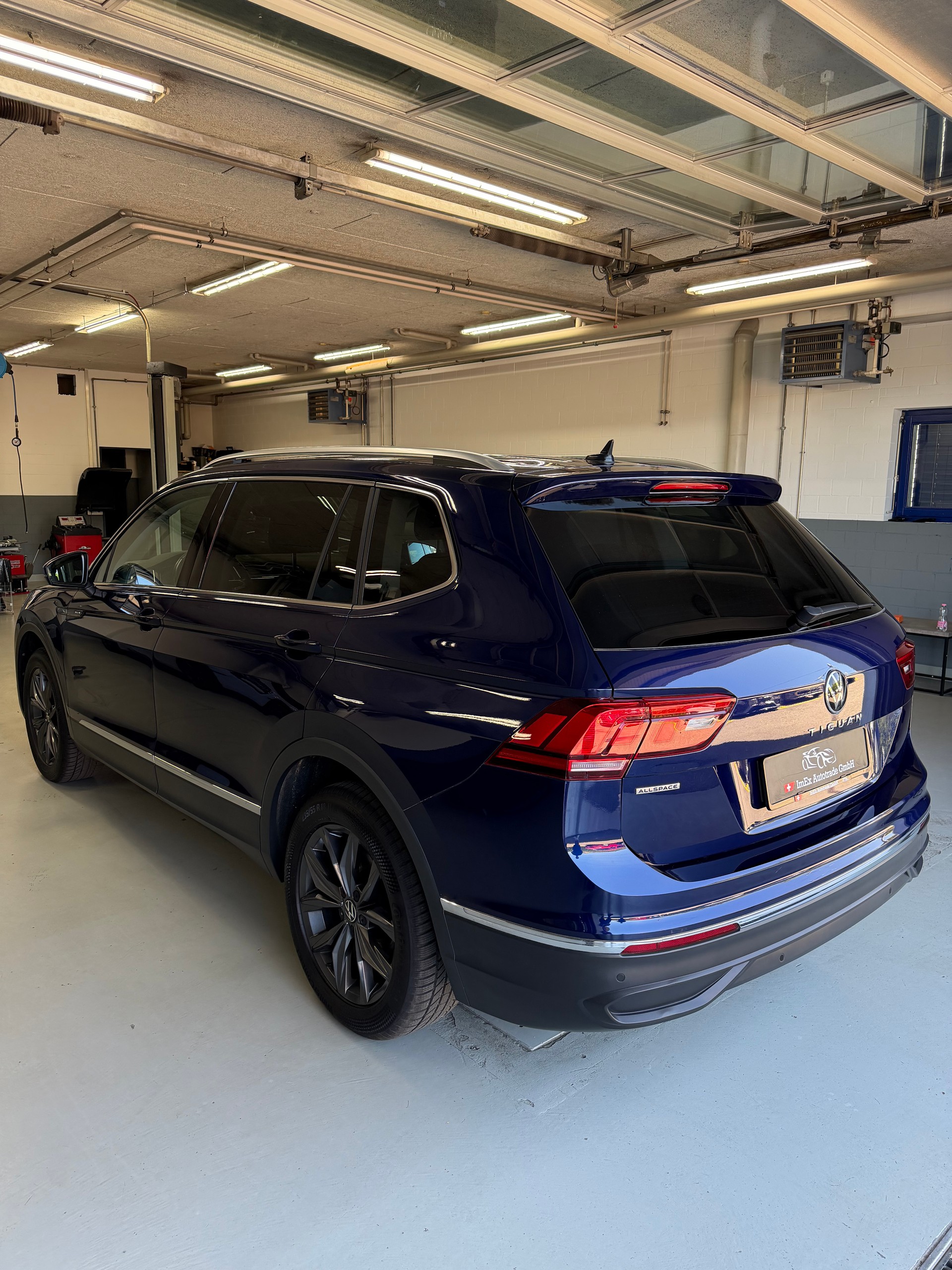 VW Tiguan Allspace 1.5 TSI Life DSG-image-4