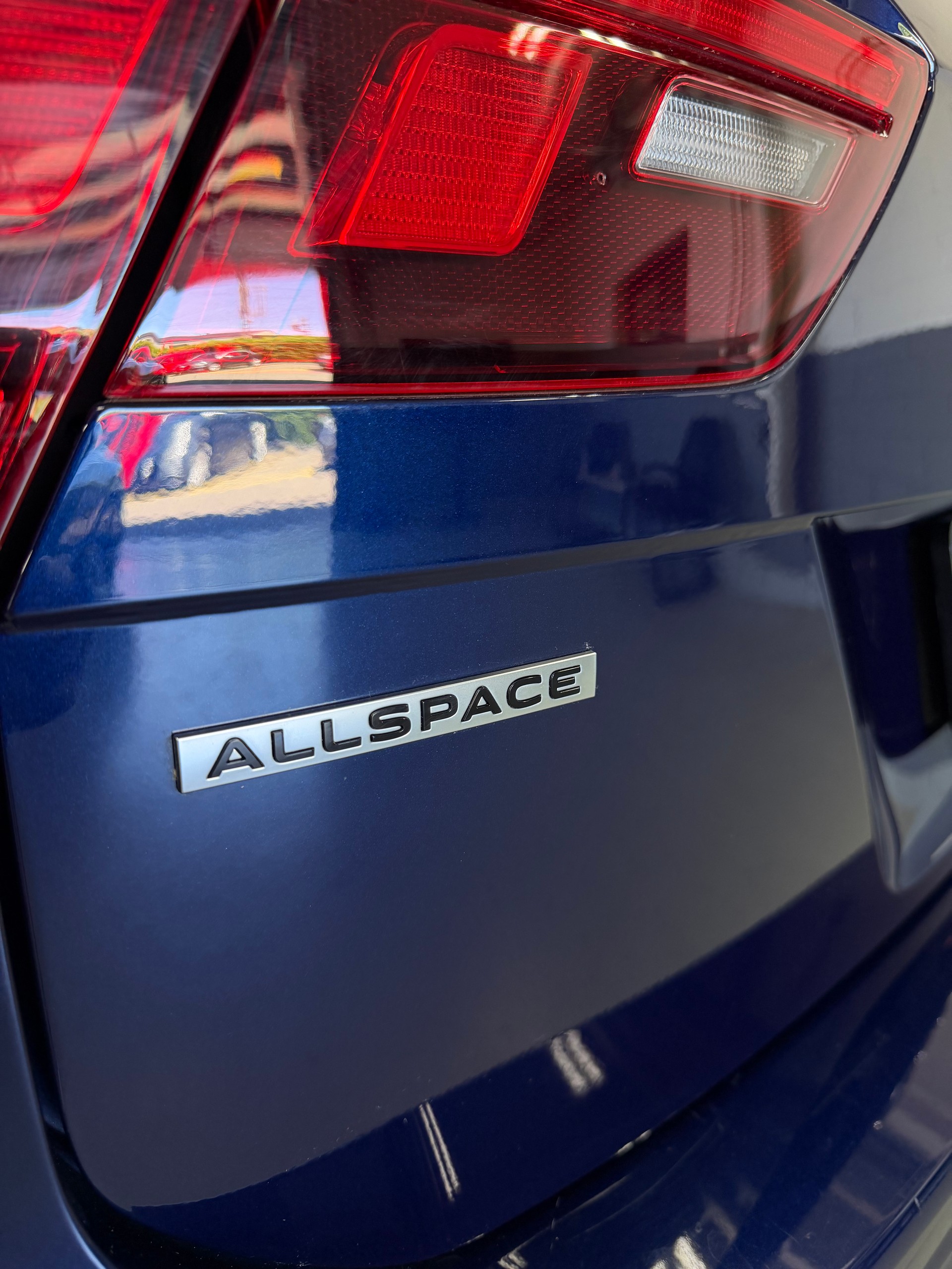 VW Tiguan Allspace 1.5 TSI Life DSG-image-6