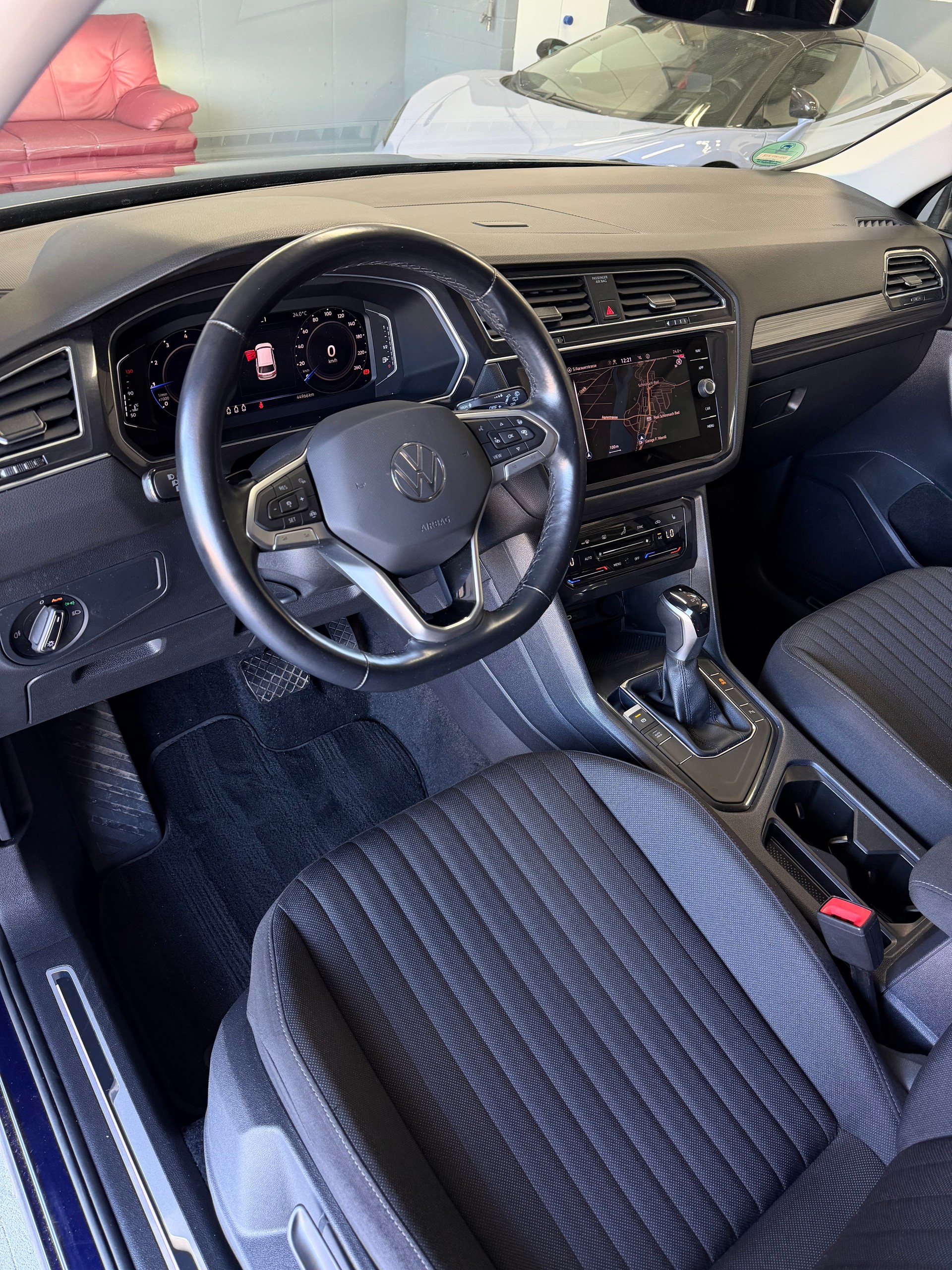 VW Tiguan Allspace 1.5 TSI Life DSG-image-8