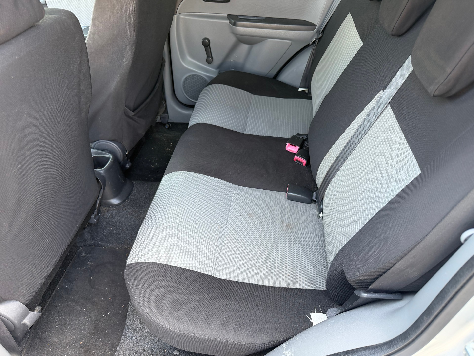 SUZUKI SX4-image-9
