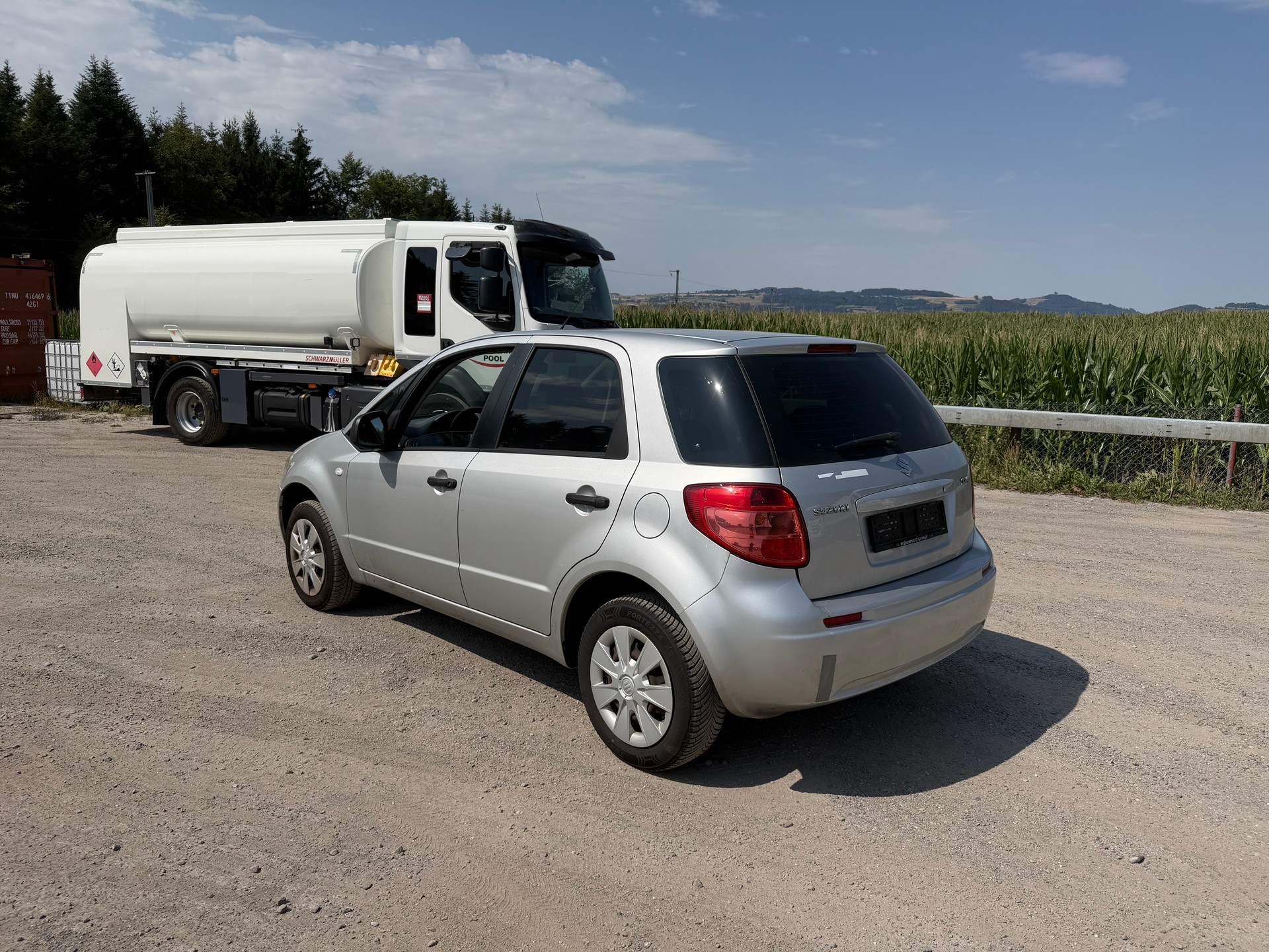 SUZUKI SX4-image-4