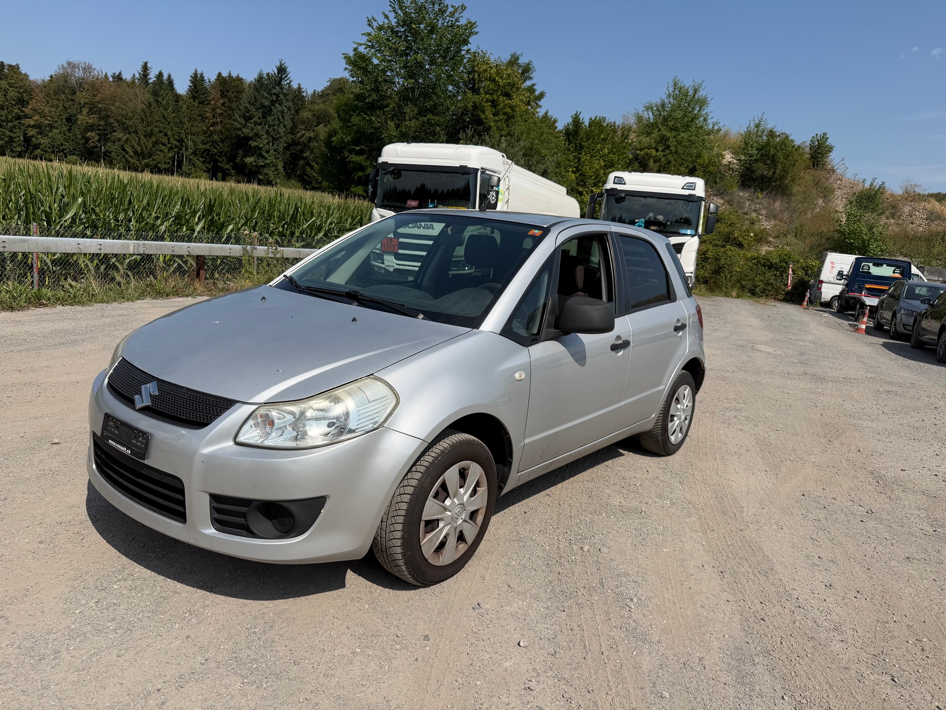 SUZUKI SX4-image-1