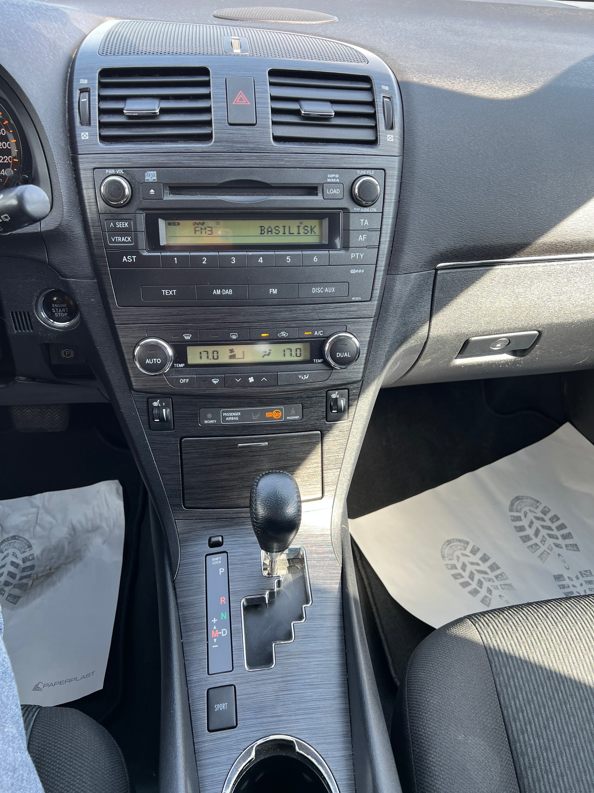 TOYOTA Avensis Sportswagon 2.2D-CAT Linea Sol Premium A-image-13