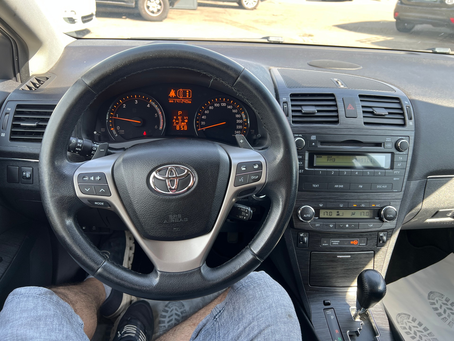TOYOTA Avensis Sportswagon 2.2D-CAT Linea Sol Premium A-image-14