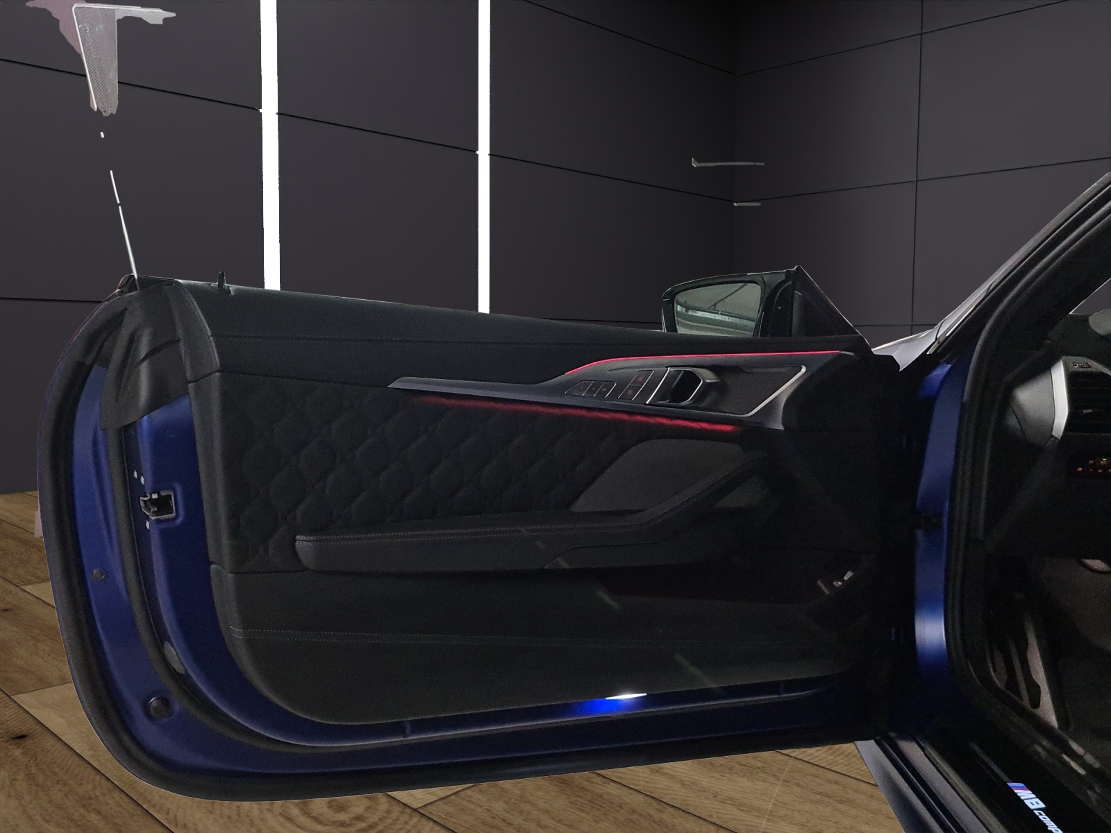 BMW M8 xDrive M Competition Steptronic-image-14