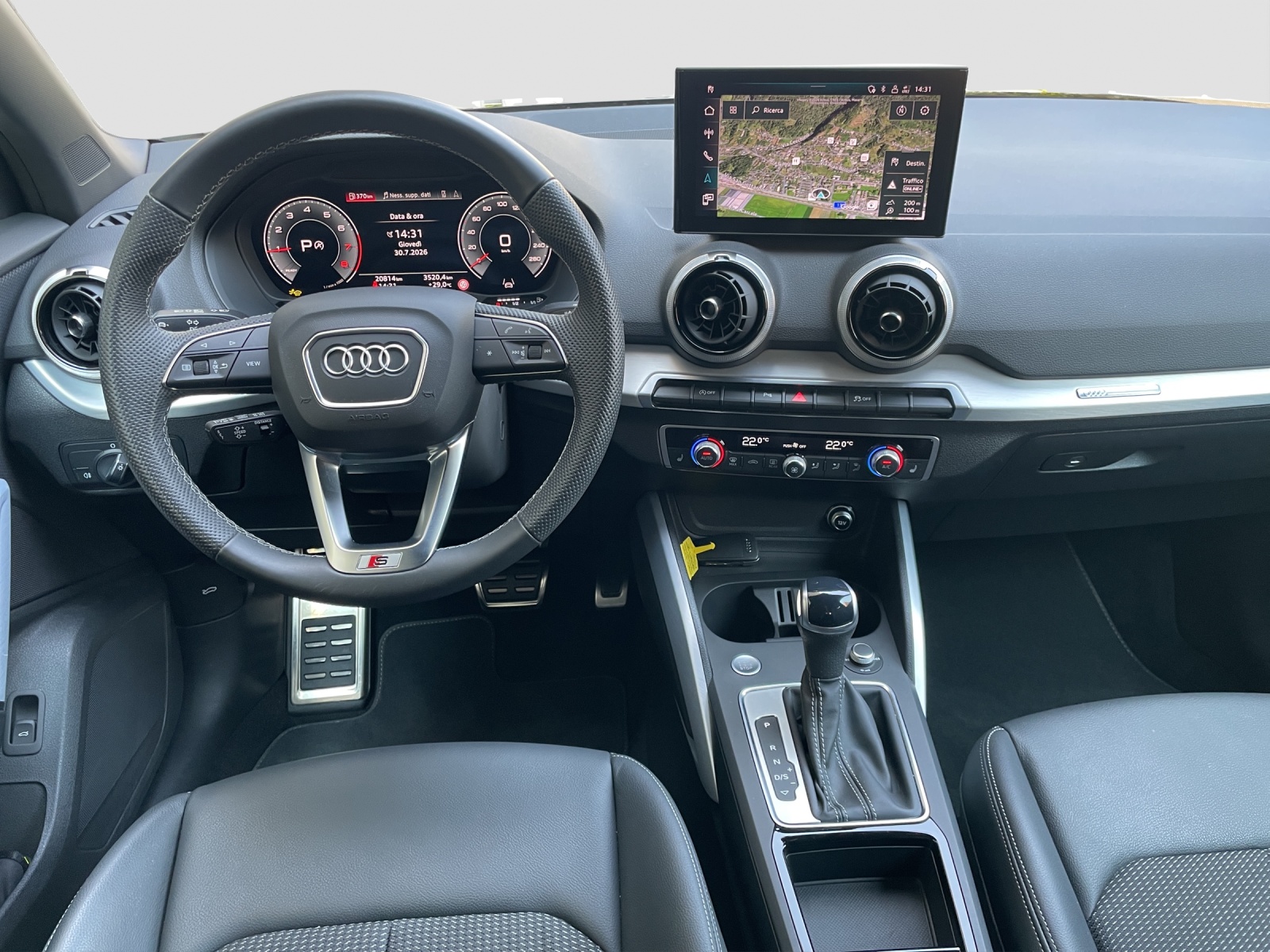 AUDI Q2 35 TFSI advanced S-tronic-image-8
