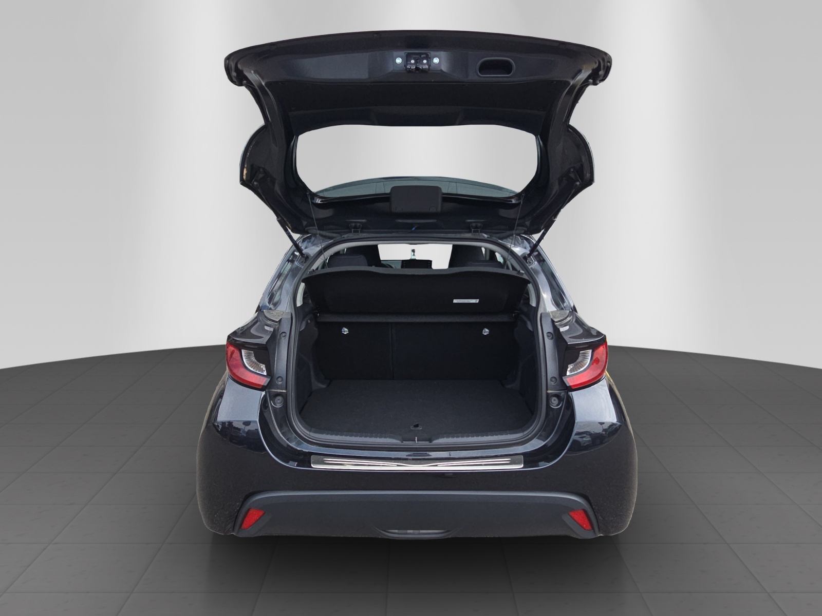TOYOTA Yaris 1.5 VVT-i HSD Trend-image-11