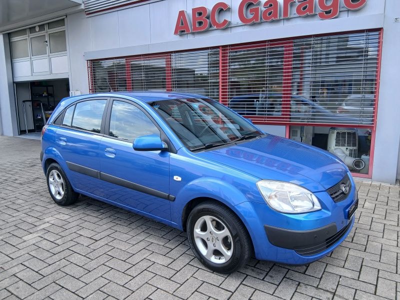 KIA Rio 1.6 CVVT Trend