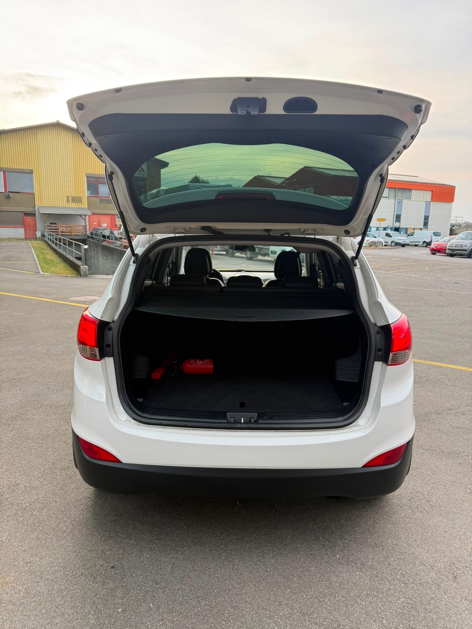 HYUNDAI iX 35 1.6 GDI Comfort 2WD-image-12