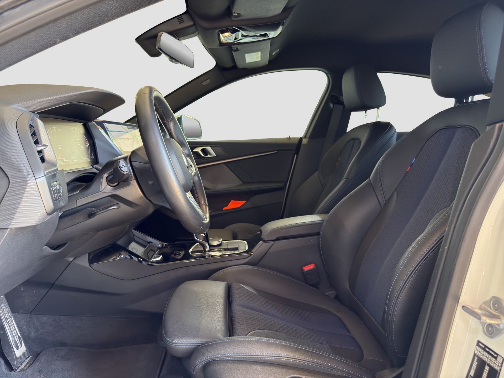 BMW 218d Gran Coupé M Sport Steptronic-image-8