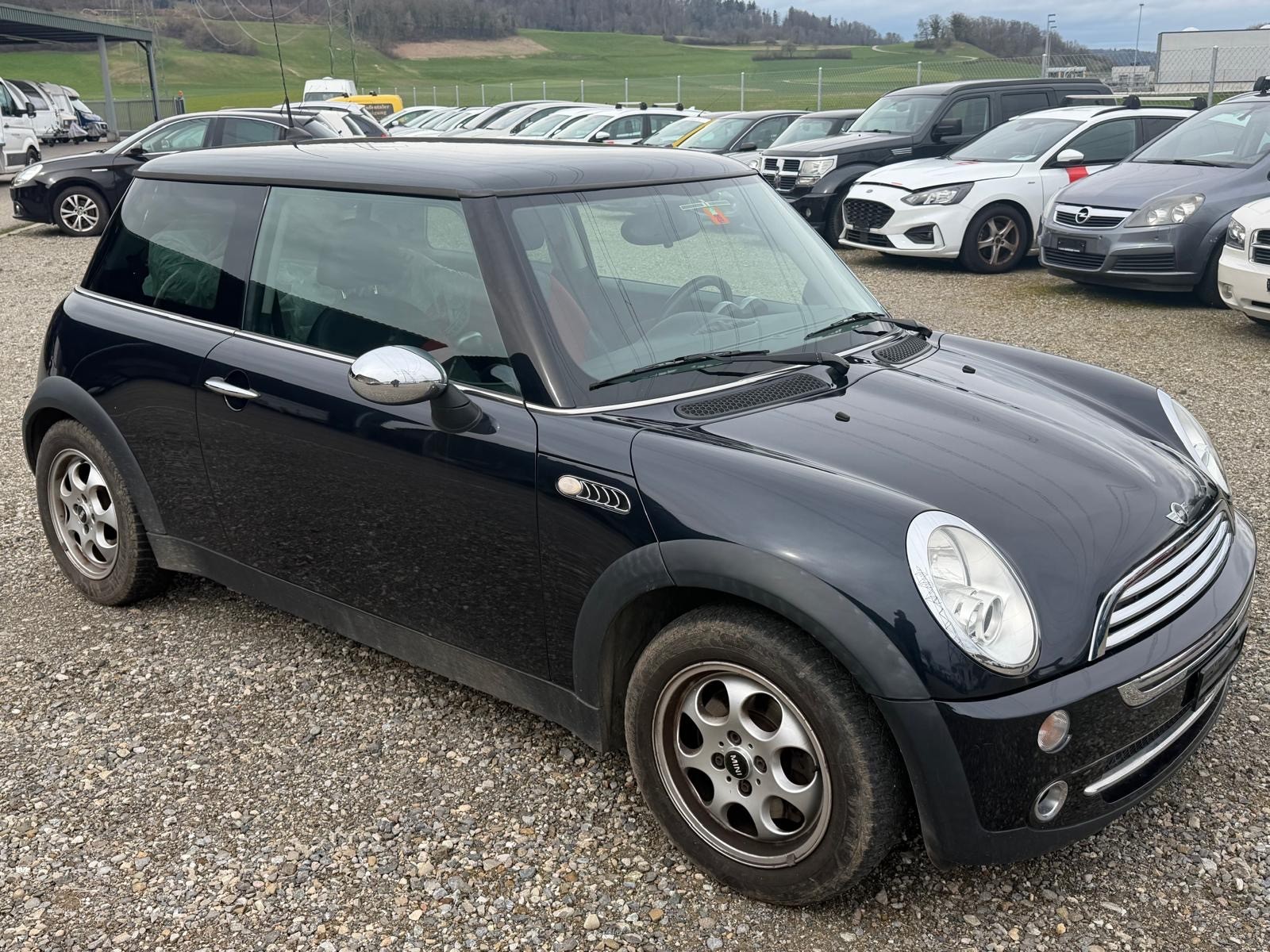 MINI One-image-2