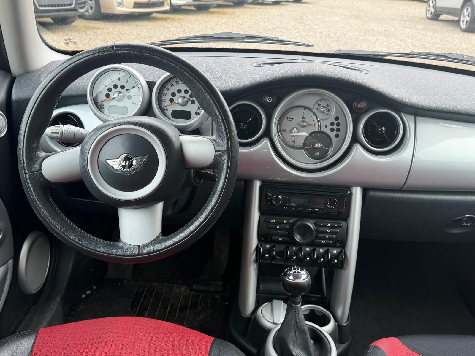 MINI One-image-4
