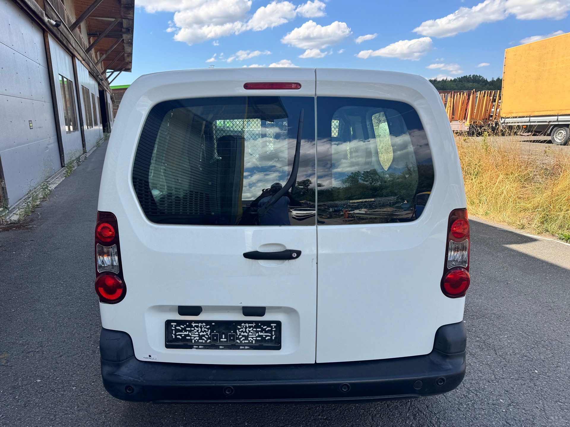 CITROEN Berlingo 1.6 BlueHDi 100 S&S Komfort-image-4