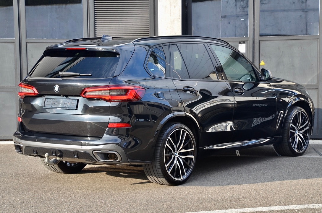 BMW X5 xDrive M50d Steptronic-image-3