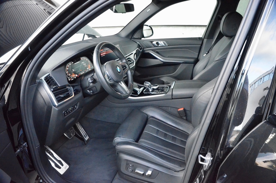 BMW X5 xDrive M50d Steptronic-image-1