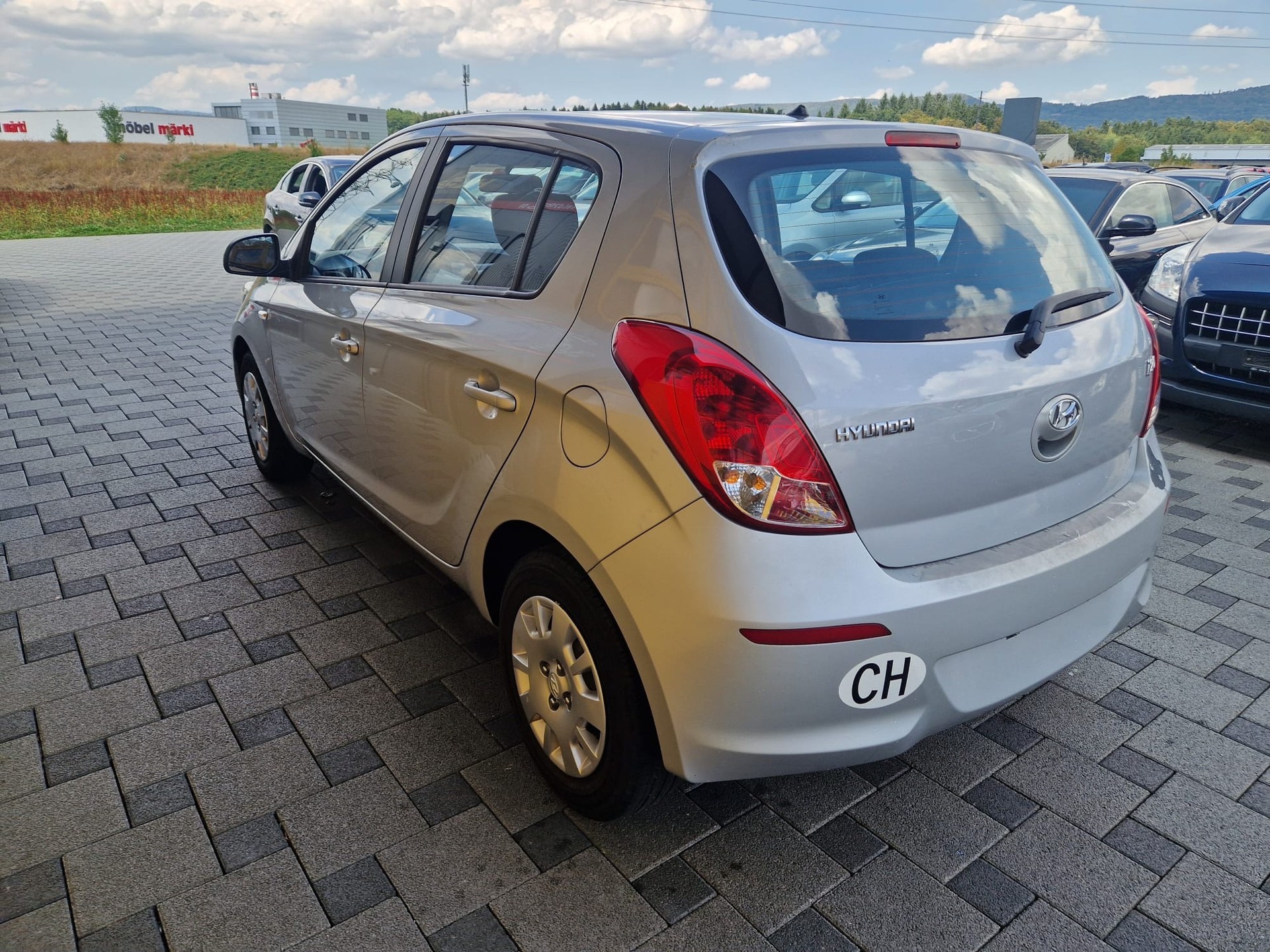 HYUNDAI i20 1.2 Comfort-image-4