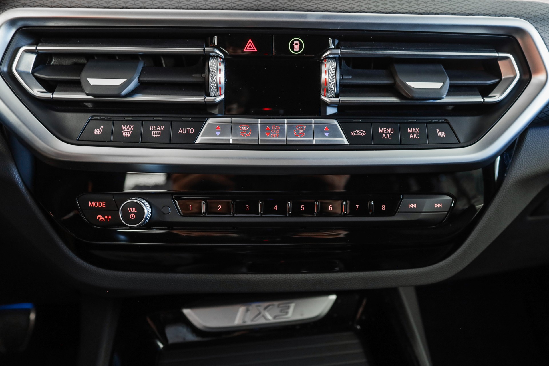 BMW iX3 Impressive-image-21