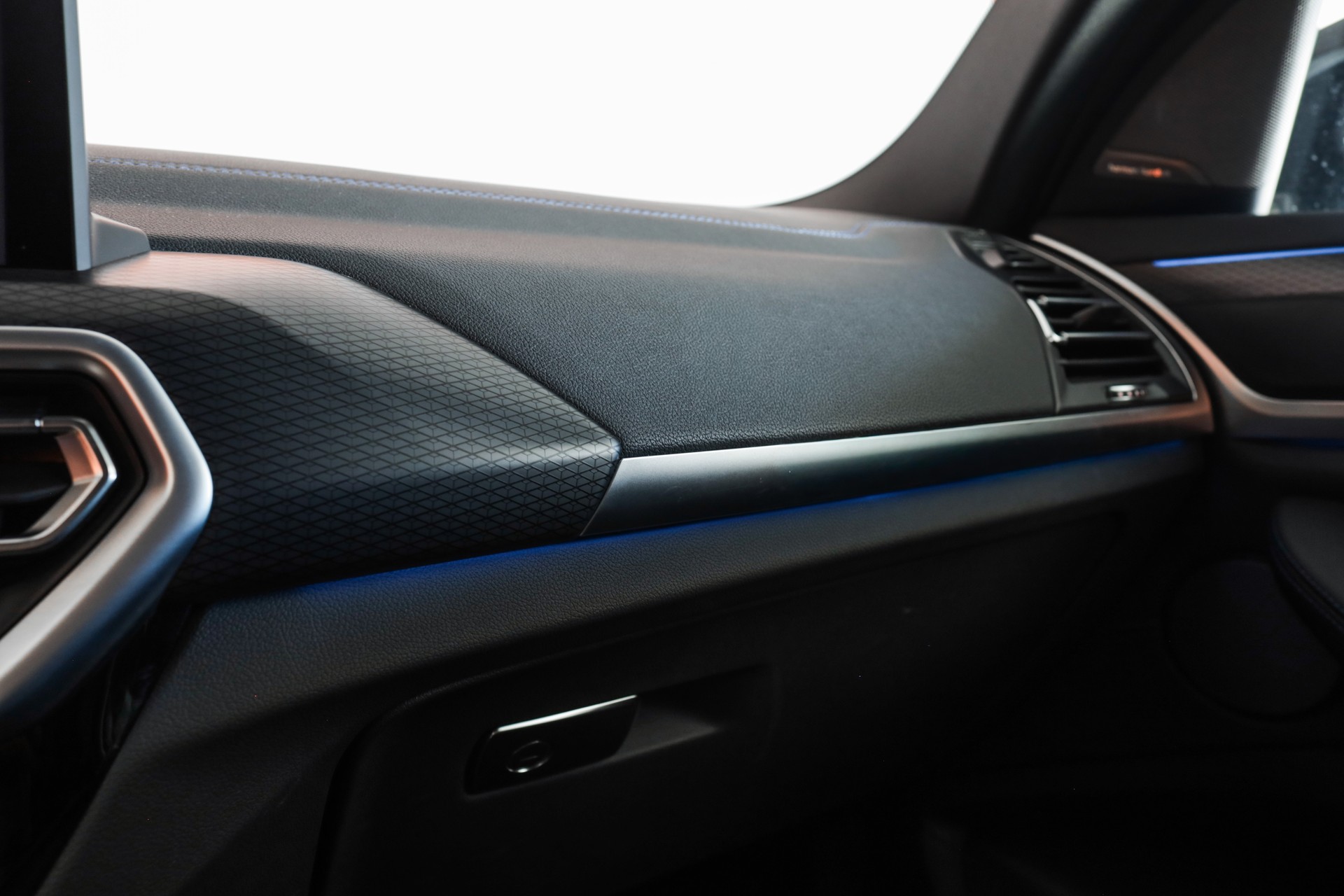 BMW iX3 Impressive-image-22