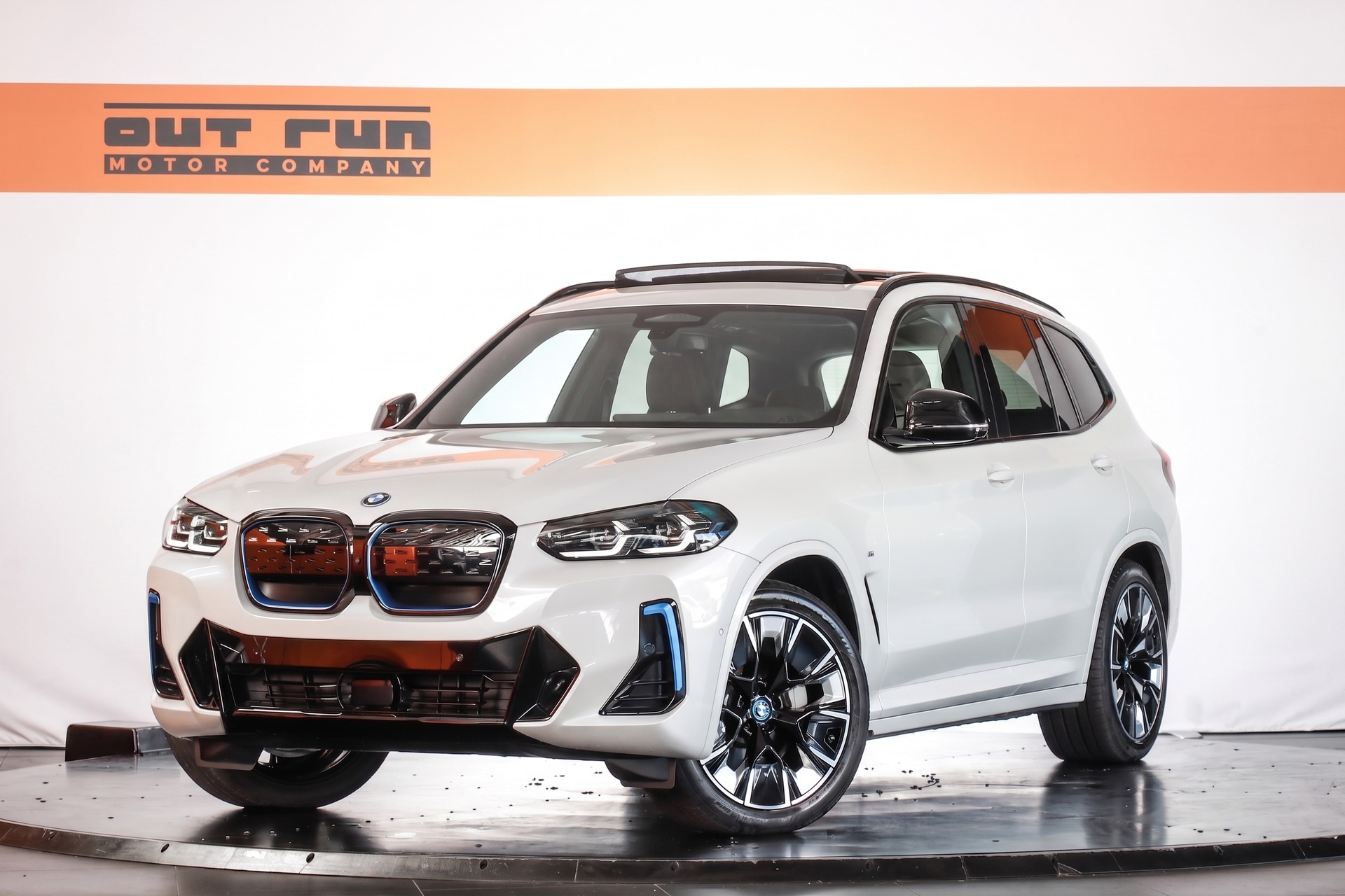 BMW iX3 Impressive-image-0