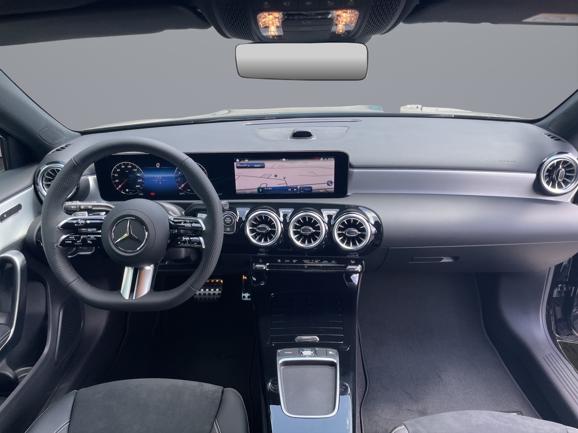 MERCEDES-BENZ A 200 Night Star 7G-DCT-image-8