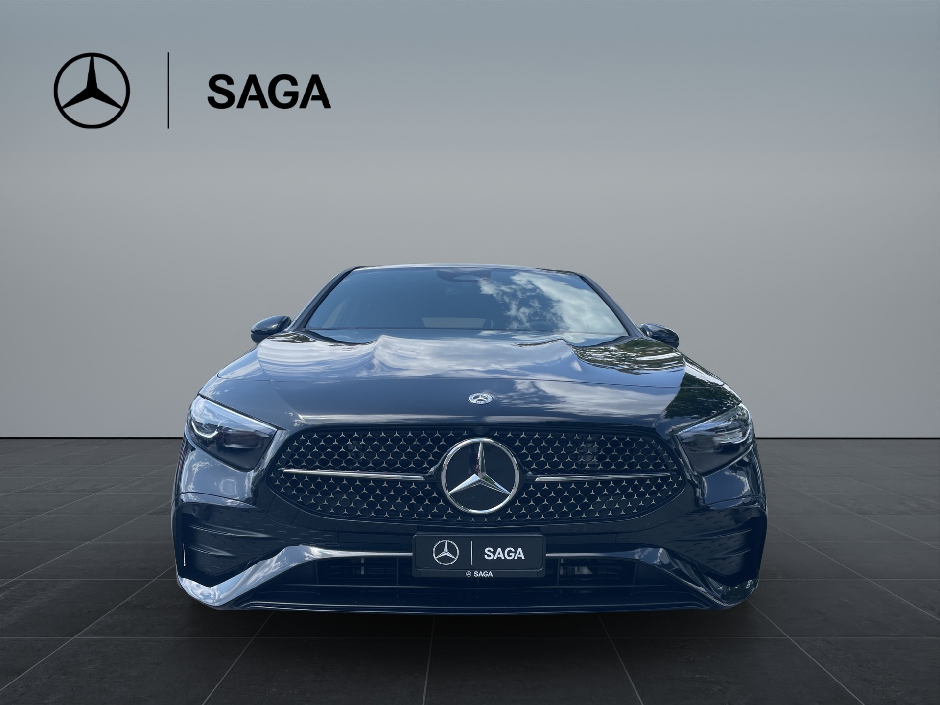 MERCEDES-BENZ A 200 Night Star 7G-DCT-image-1
