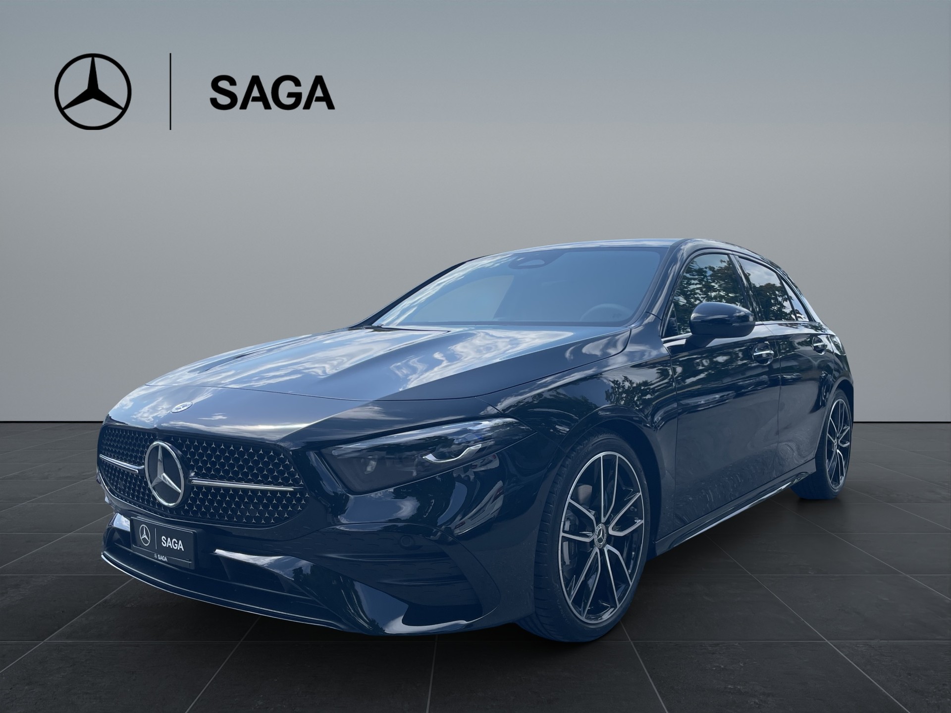 MERCEDES-BENZ A 200 Night Star 7G-DCT-image-0
