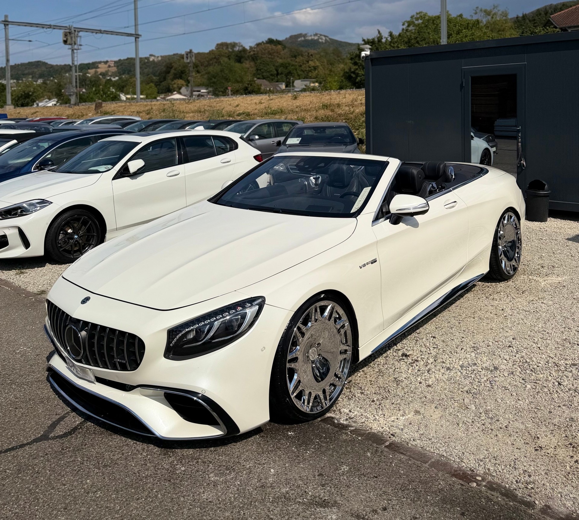 MERCEDES-BENZ S 63 AMG Cabriolet 4Matic Speedshift MCT **Facelift** **Designo diamantweiß ** Vollausstattung**-image-6