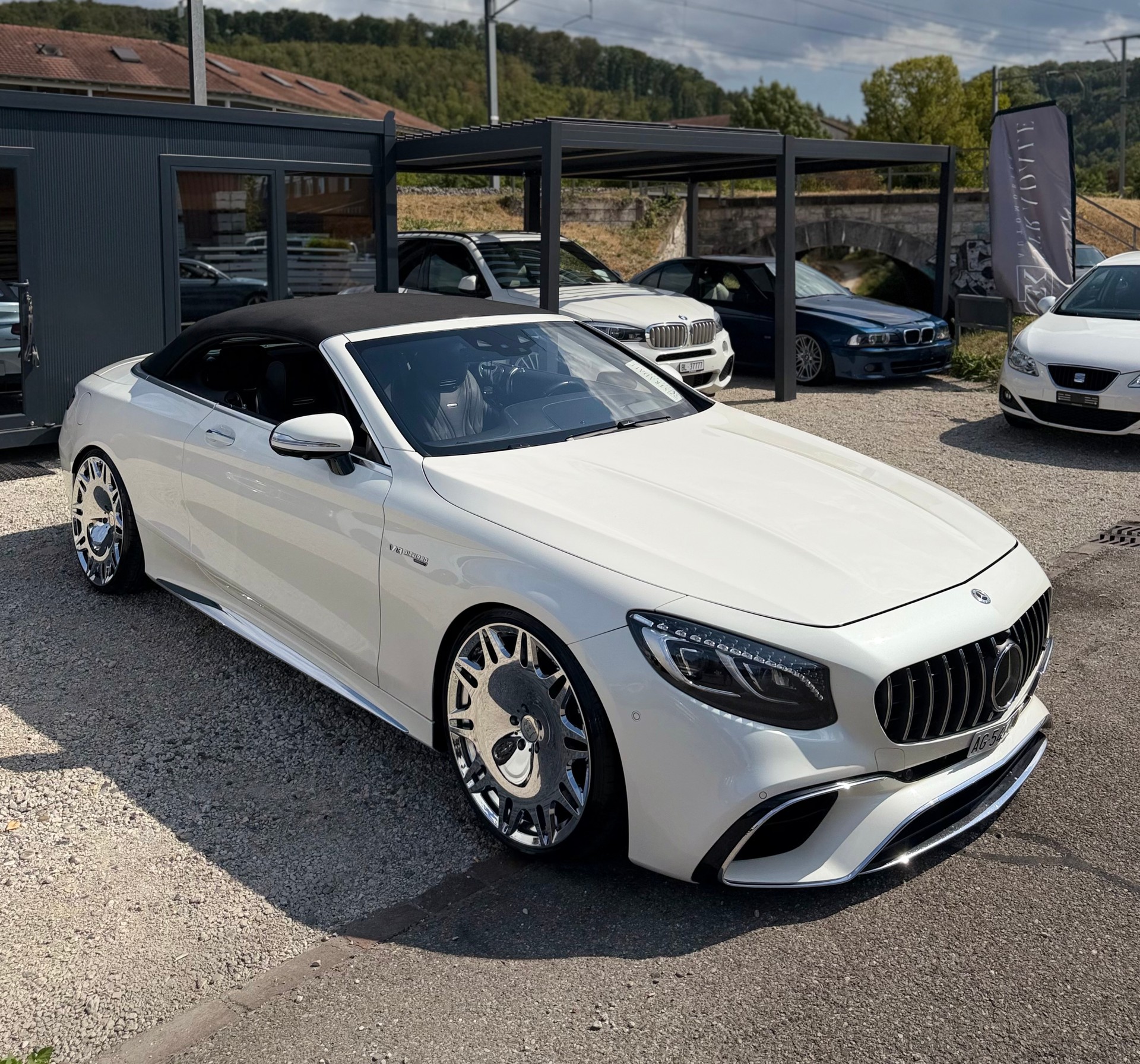 MERCEDES-BENZ S 63 AMG Cabriolet 4Matic Speedshift MCT **Facelift** **Designo diamantweiß ** Vollausstattung**-image-11