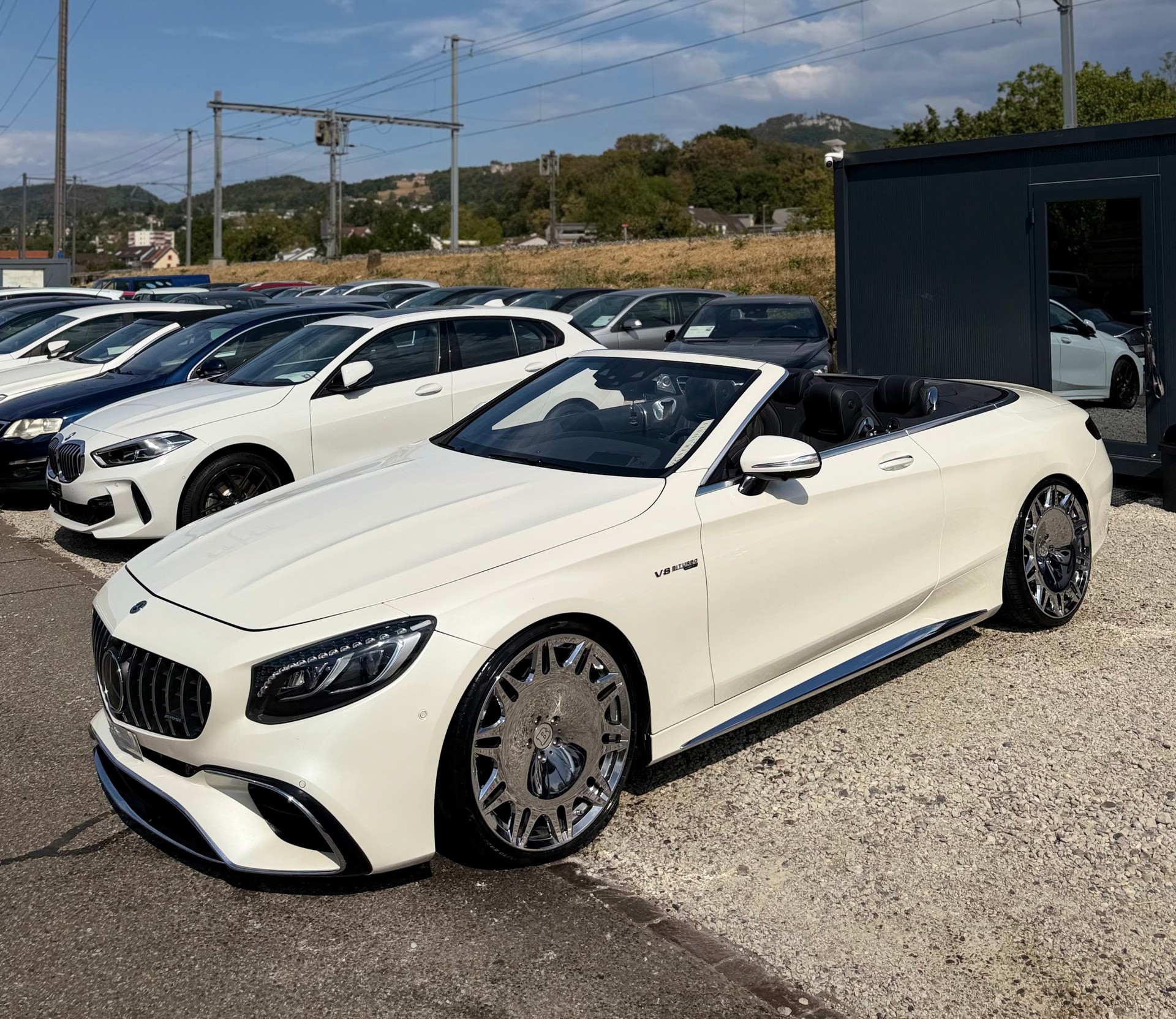 MERCEDES-BENZ S 63 AMG Cabriolet 4Matic Speedshift MCT **Facelift** **Designo diamantweiß ** Vollausstattung**-image-7