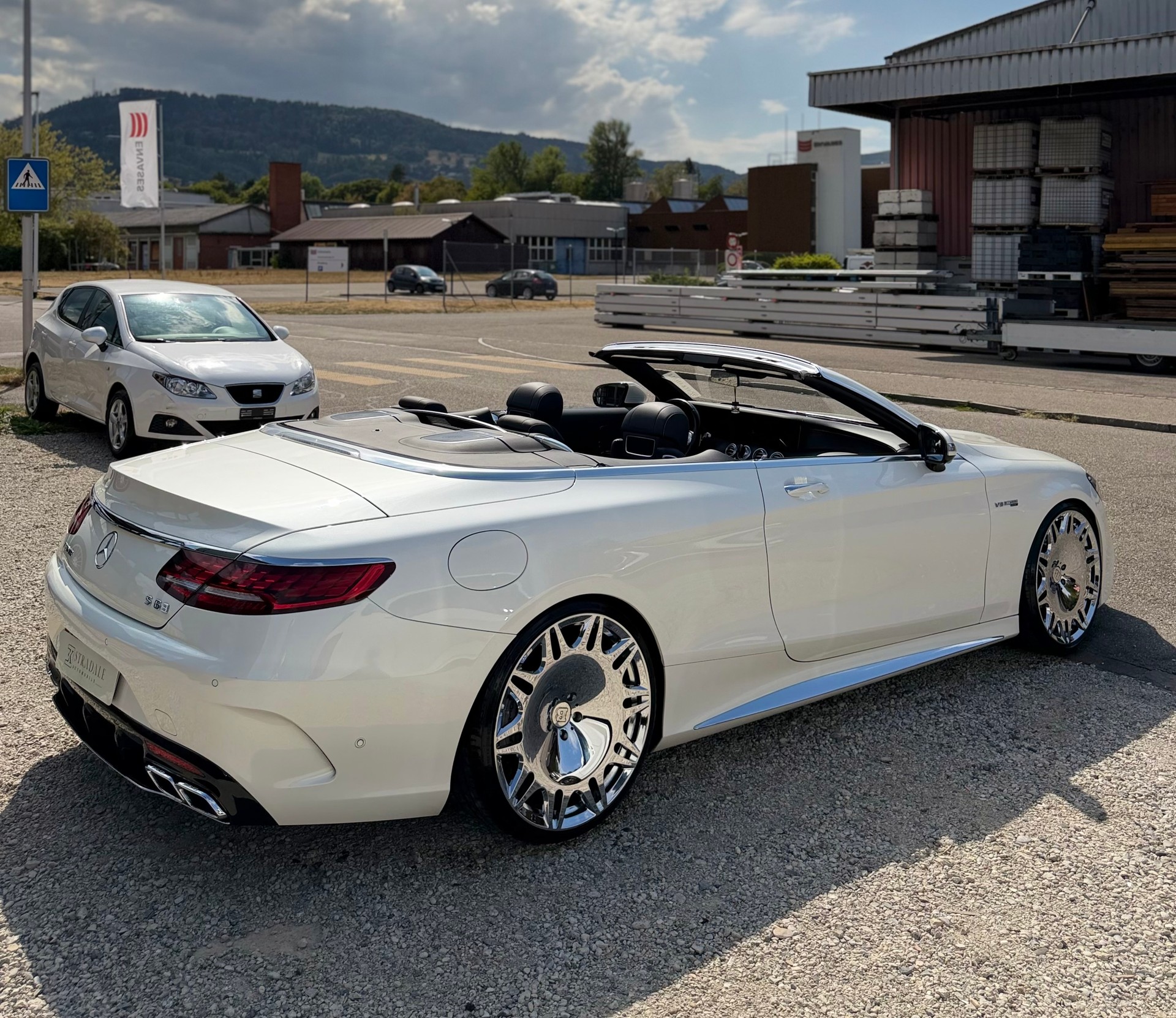 MERCEDES-BENZ S 63 AMG Cabriolet 4Matic Speedshift MCT **Facelift** **Designo diamantweiß ** Vollausstattung**-image-3