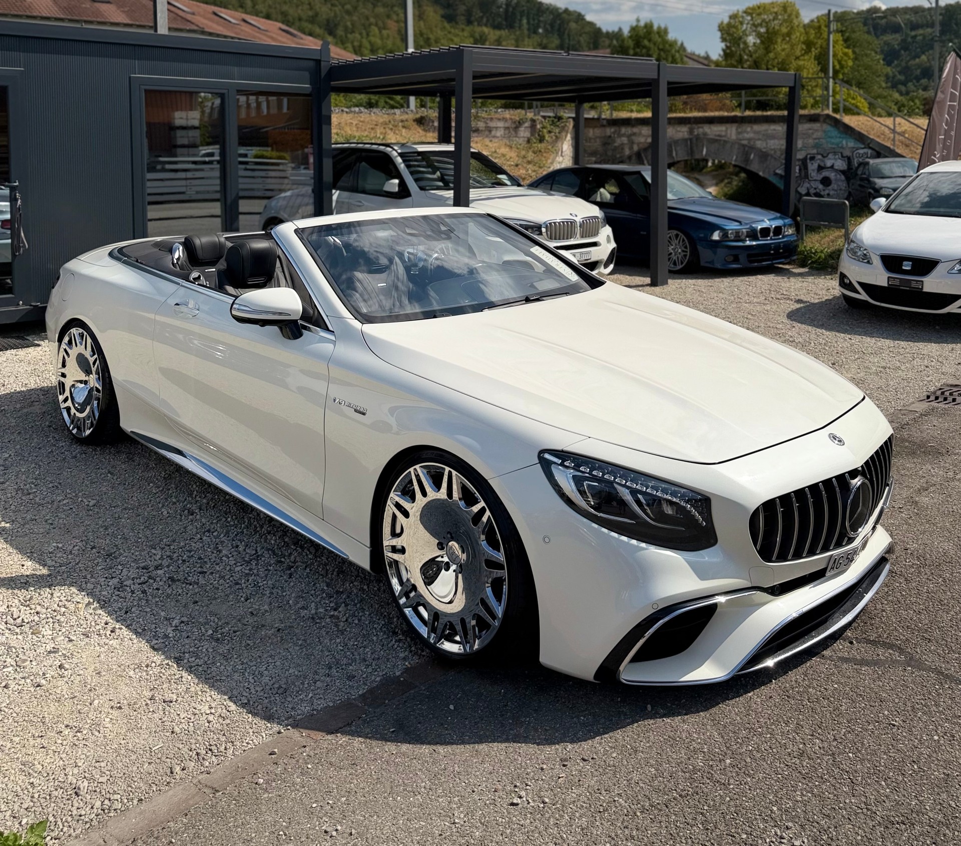 MERCEDES-BENZ S 63 AMG Cabriolet 4Matic Speedshift MCT **Facelift** **Designo diamantweiß ** Vollausstattung**-image-1
