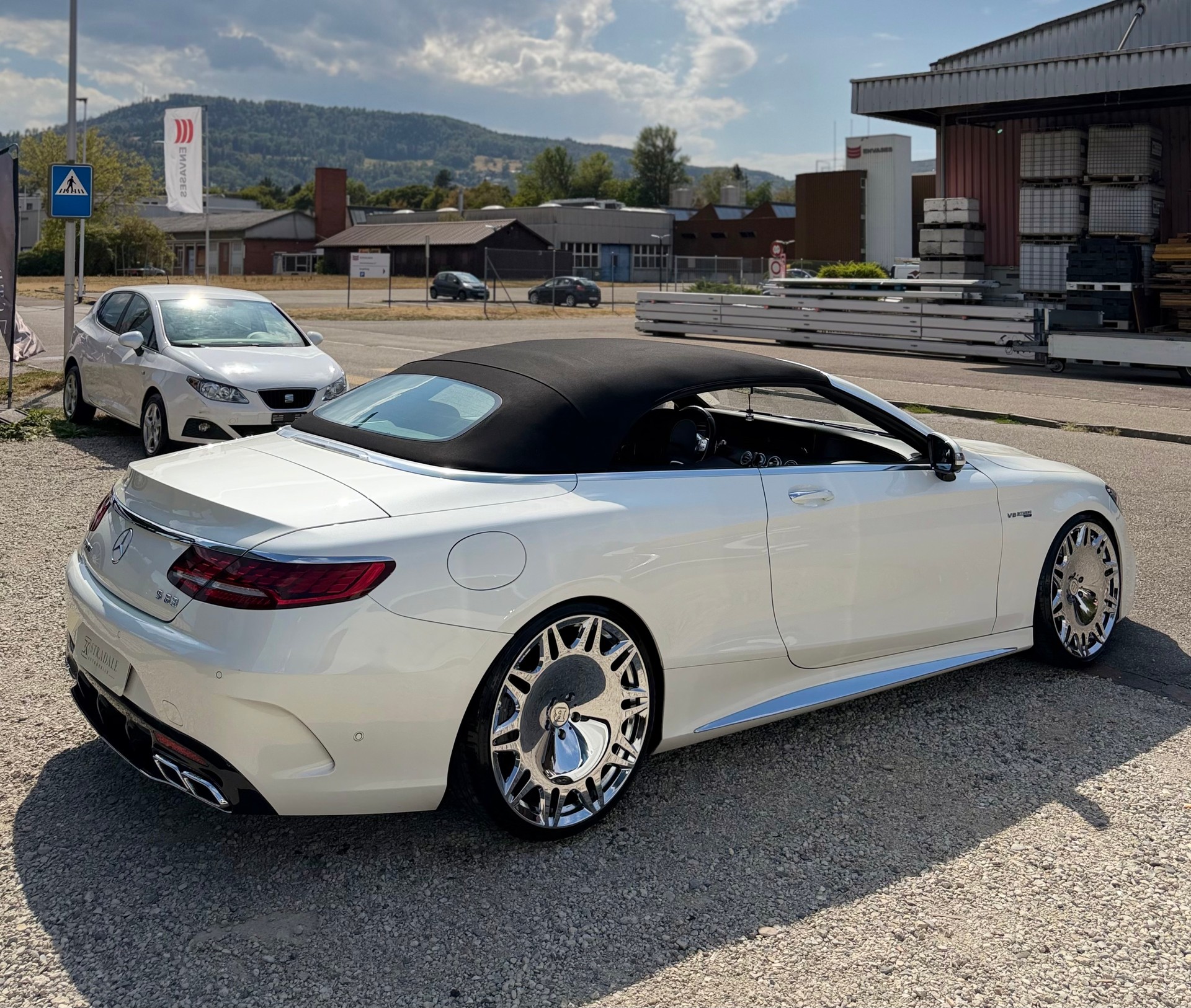 MERCEDES-BENZ S 63 AMG Cabriolet 4Matic Speedshift MCT **Facelift** **Designo diamantweiß ** Vollausstattung**-image-12