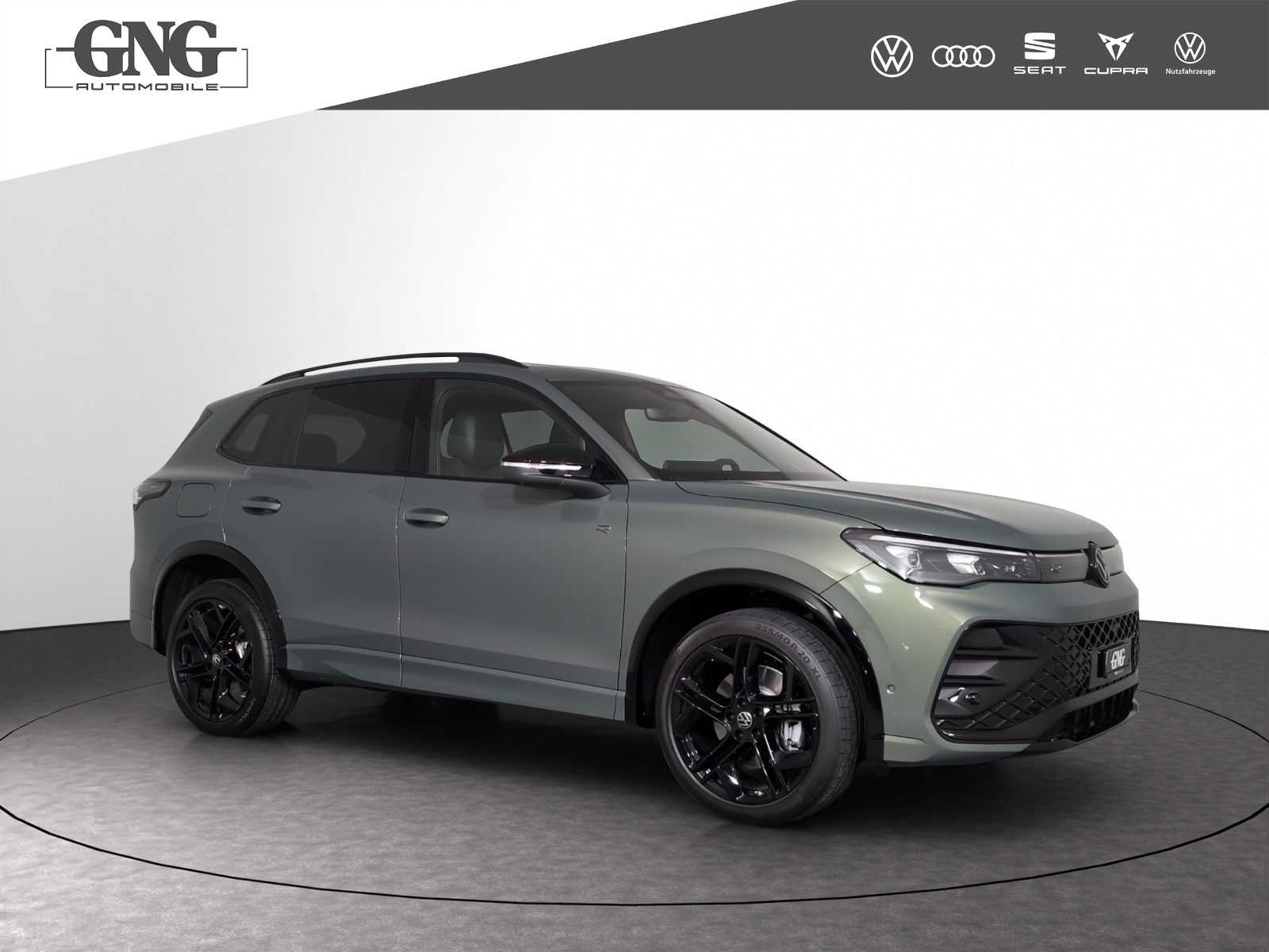VW Tiguan 2.0 TSI DSG R-Line Plus 4Motion-image-3