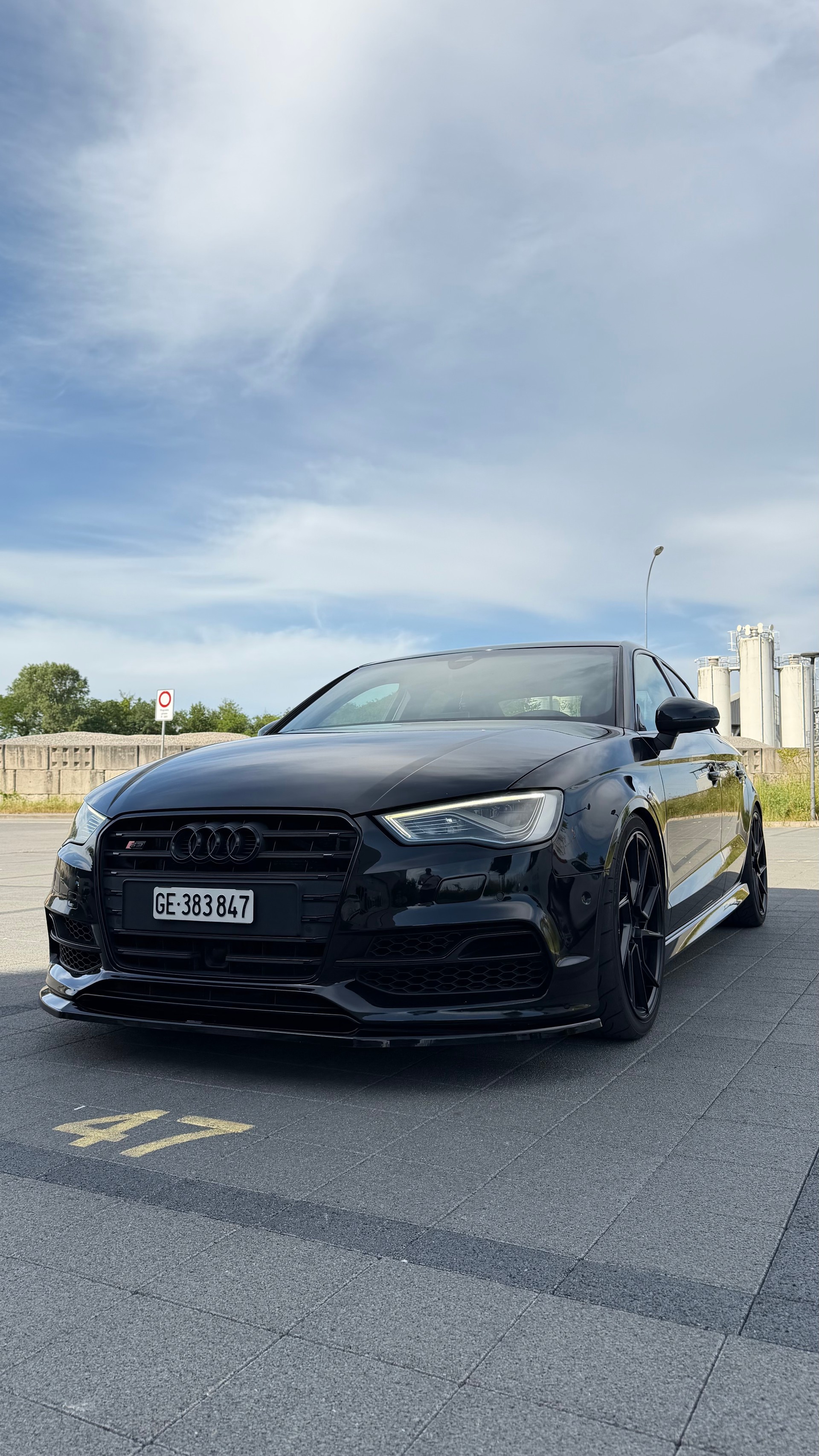 AUDI 2.0 T FSI quattro S-Tronic - Limousine-image-0
