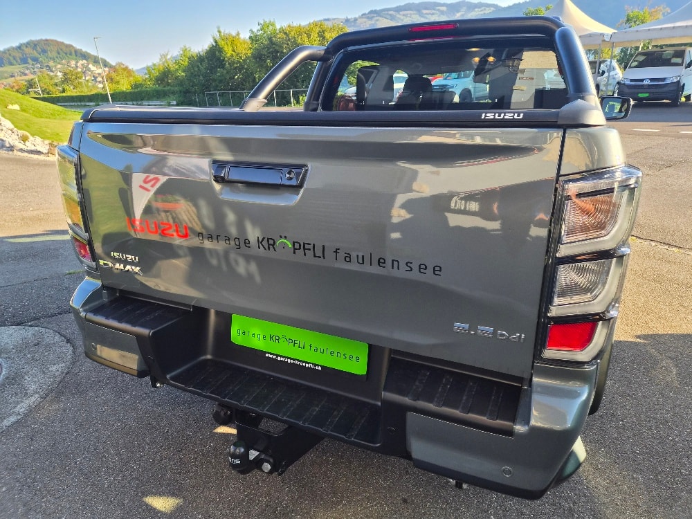 ISUZU D-MAX 2.2 CrewCab Nitro Sport 4x4 AT-image-16