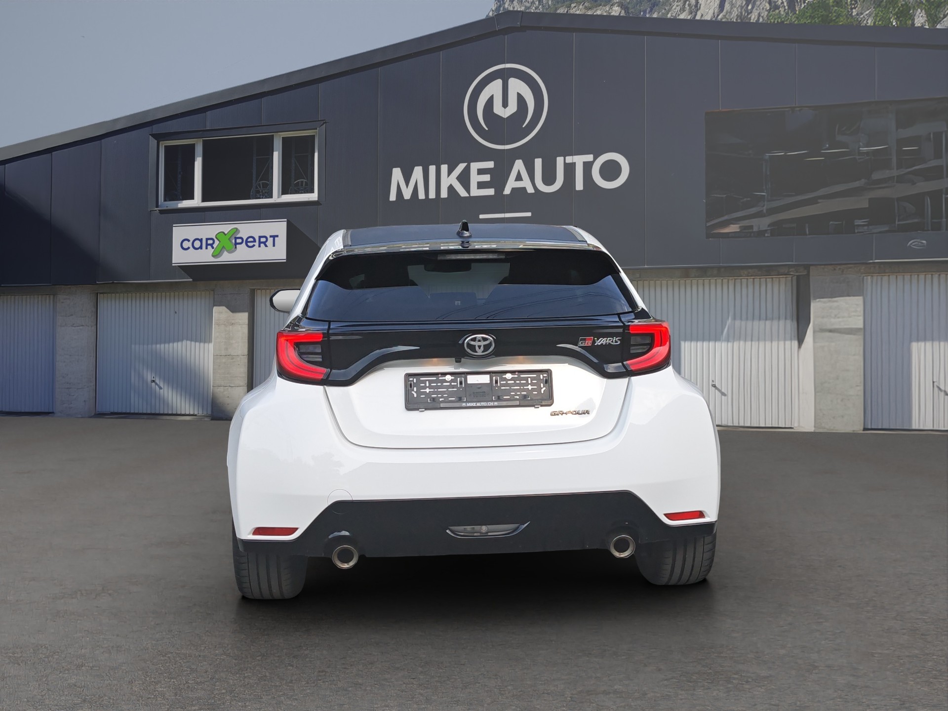 TOYOTA Yaris 1.6 GR Sport Pack Circuit-image-4