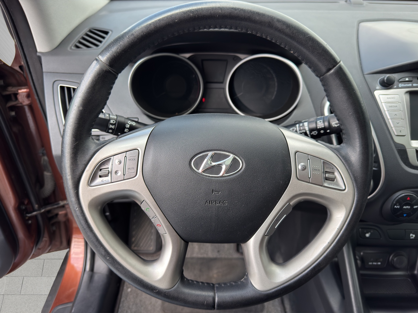 HYUNDAI ix35 2.0 Comfort 4WD-image-9