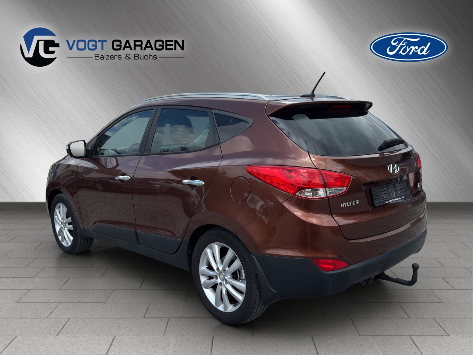 HYUNDAI ix35 2.0 Comfort 4WD-showroom-element-3