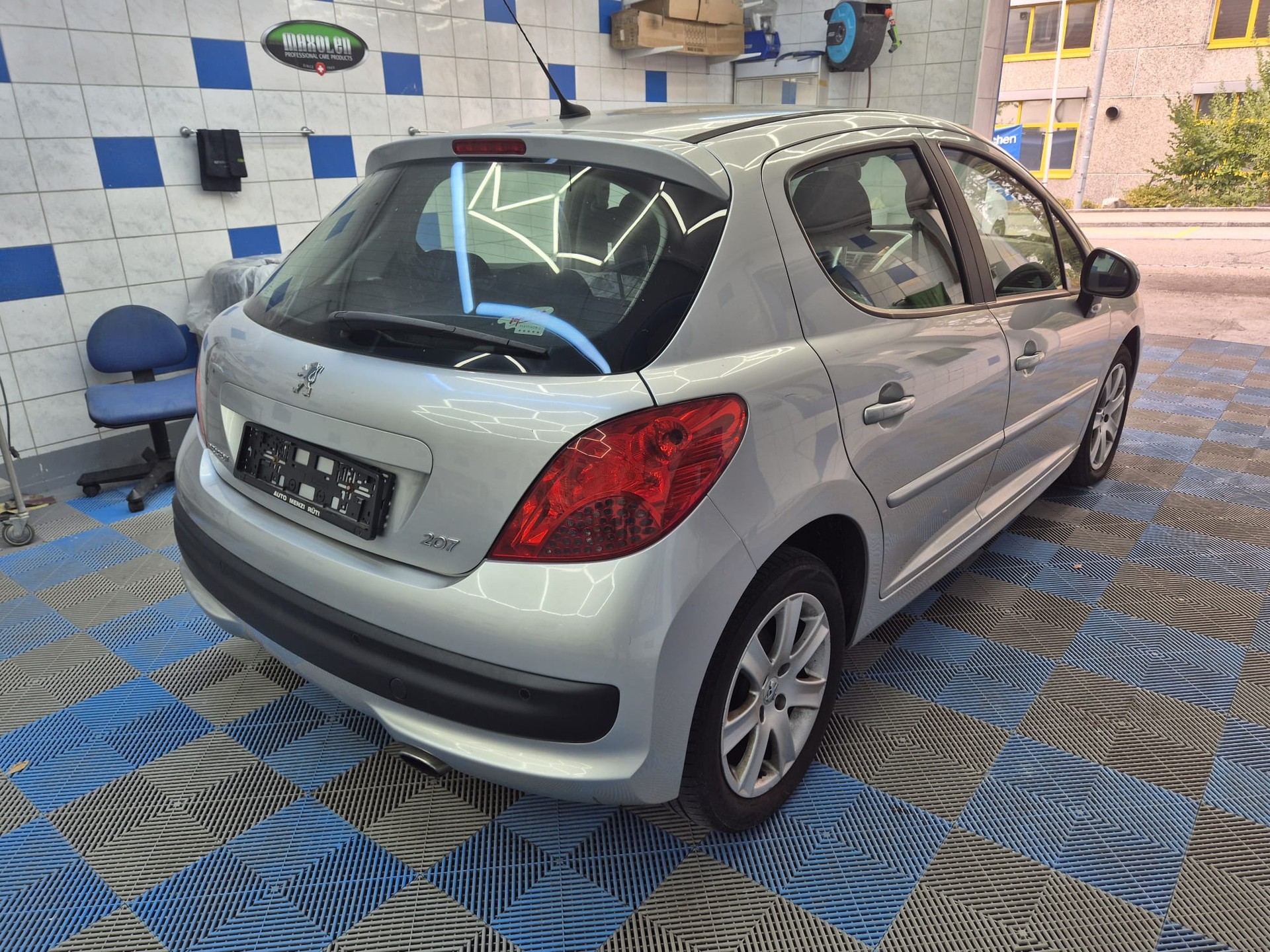 PEUGEOT 207 1.6 16V Black&Silver-image-2