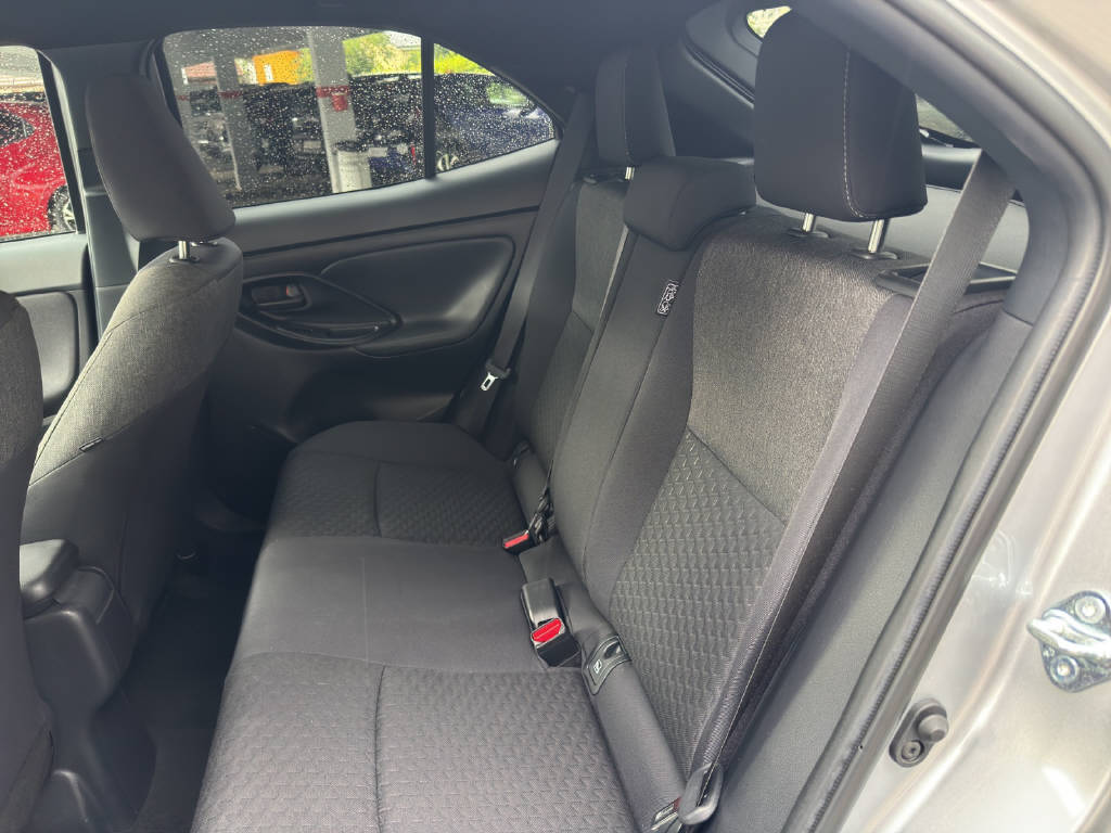 TOYOTA Yaris Cross 1.5 VVT-i HSD Trend AWD-i-image-14