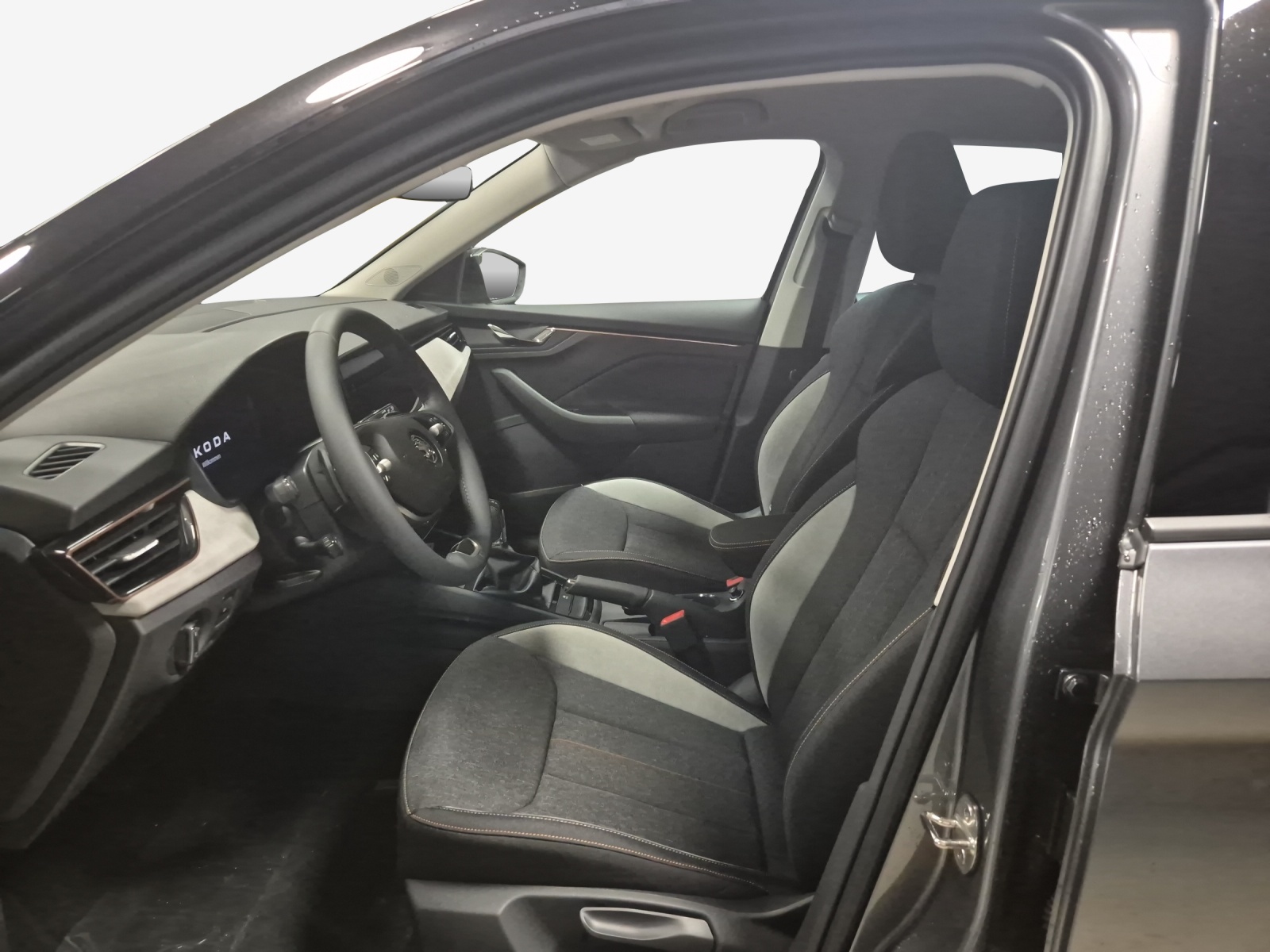 SKODA Kamiq 1.0 TSI Selection DSG-image-7