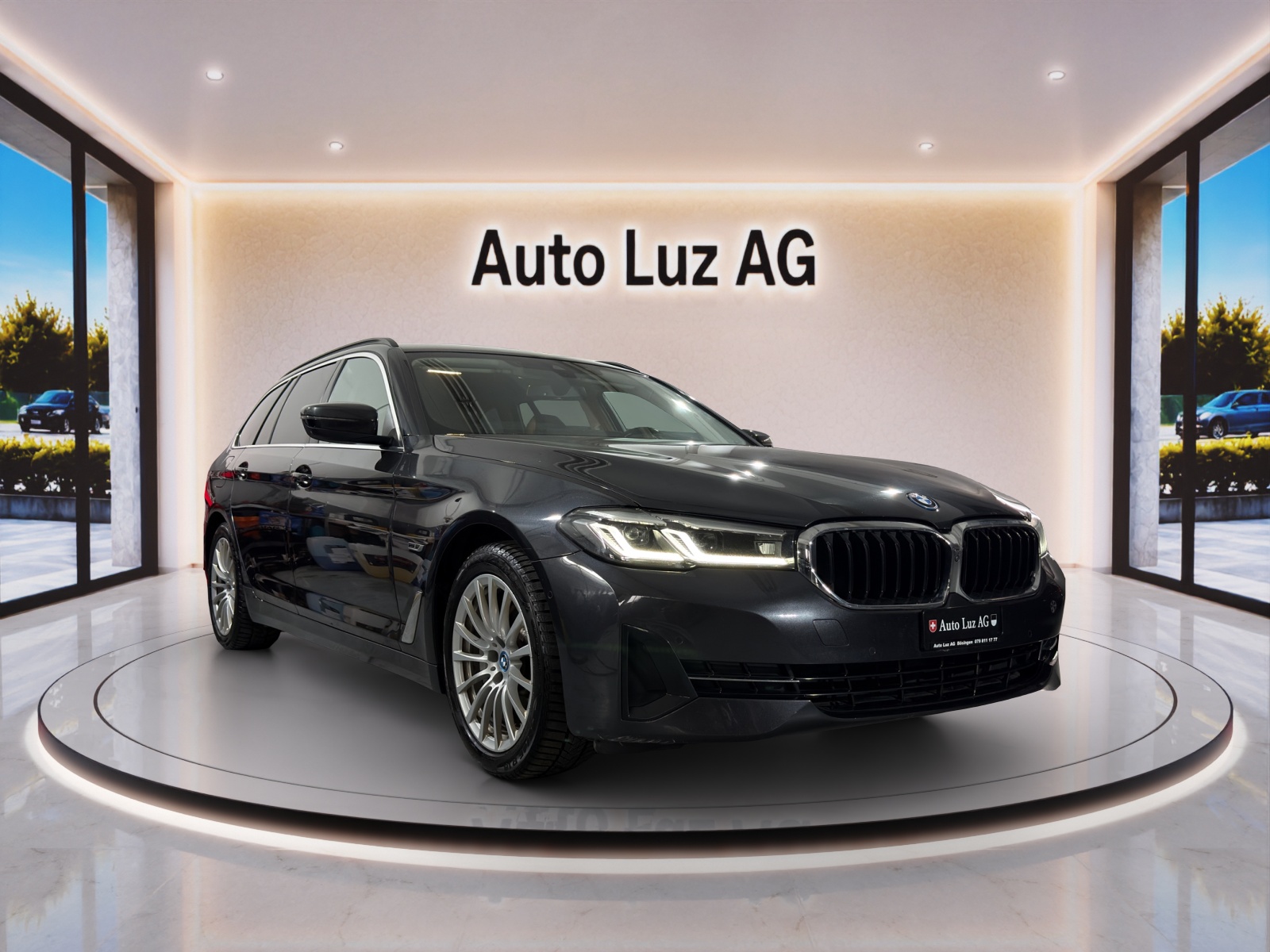 BMW 530e xDrive Touring Steptronic-image-6