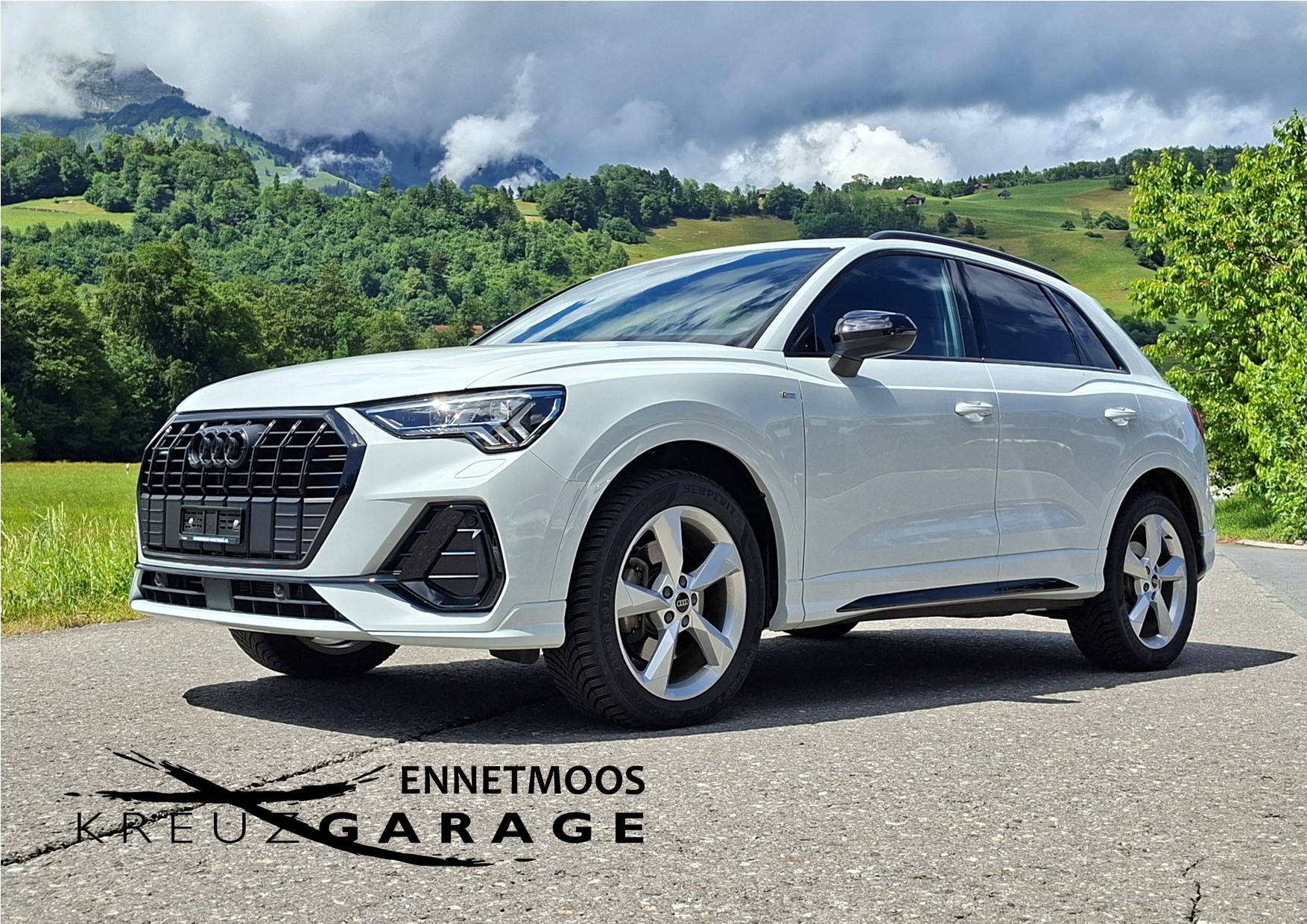 AUDI Q3 40 TDI S line quattro S-tronic *AHK+8-fach bereift*-image-0