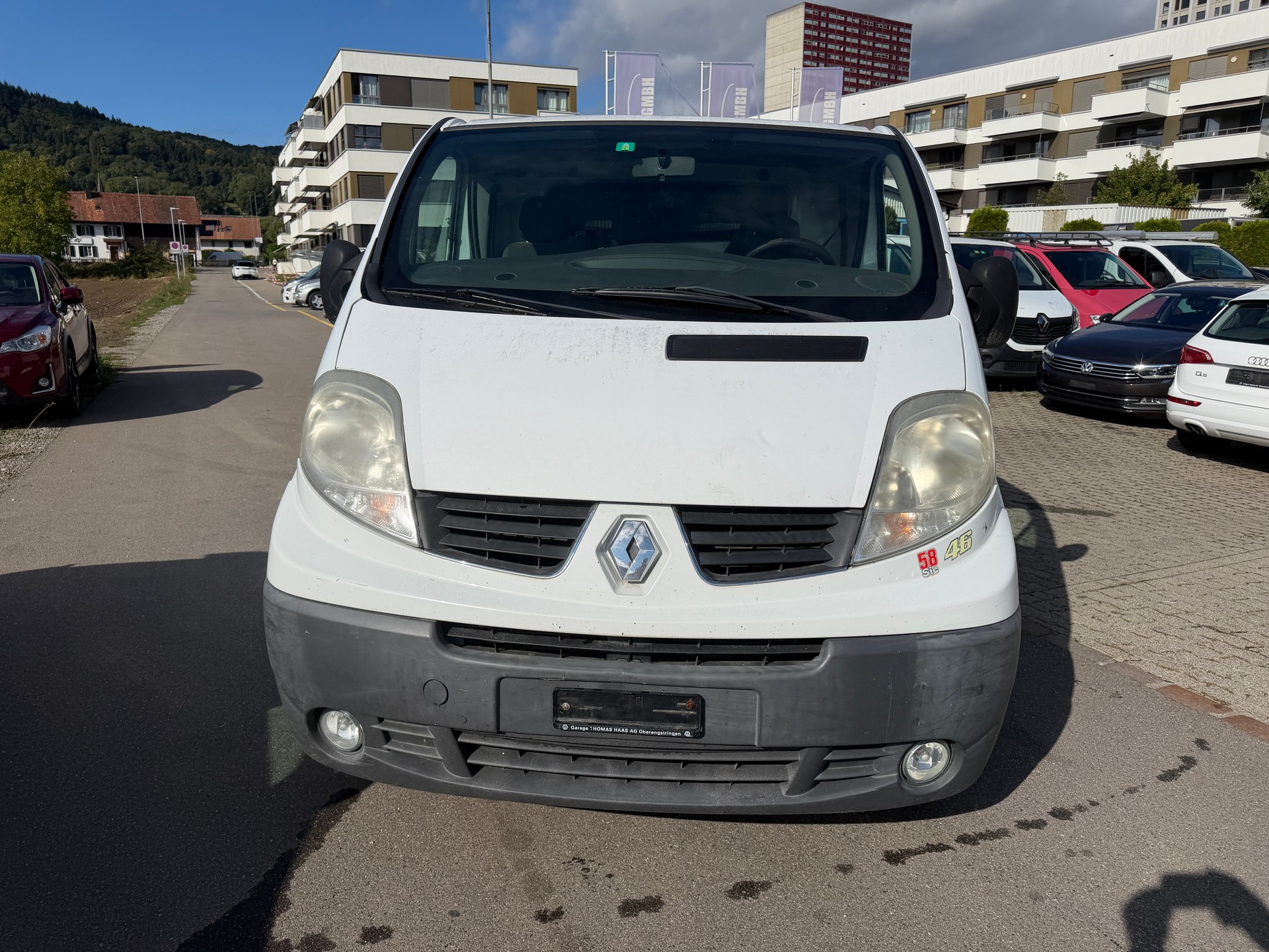 RENAULT Trafic 2.0 dCi 90 2.7t L1H1-image-2